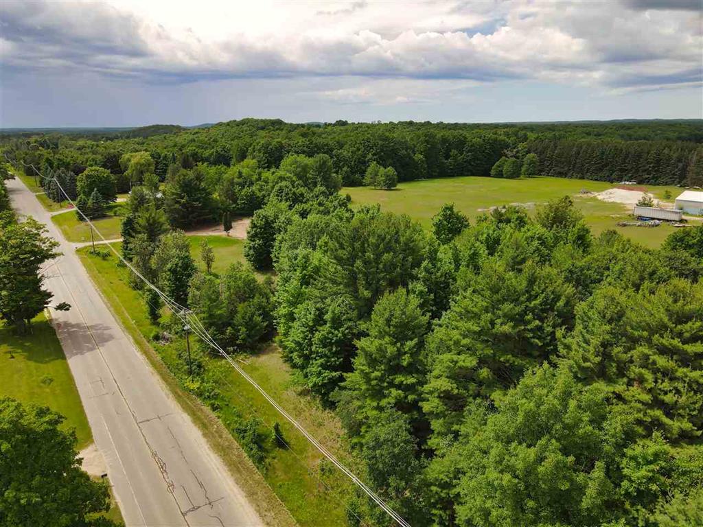 10138 North Long Lake Road