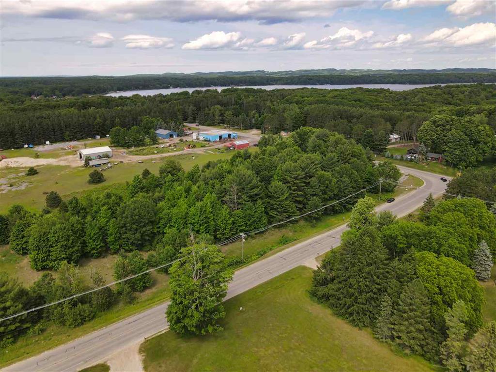 10138 North Long Lake Road