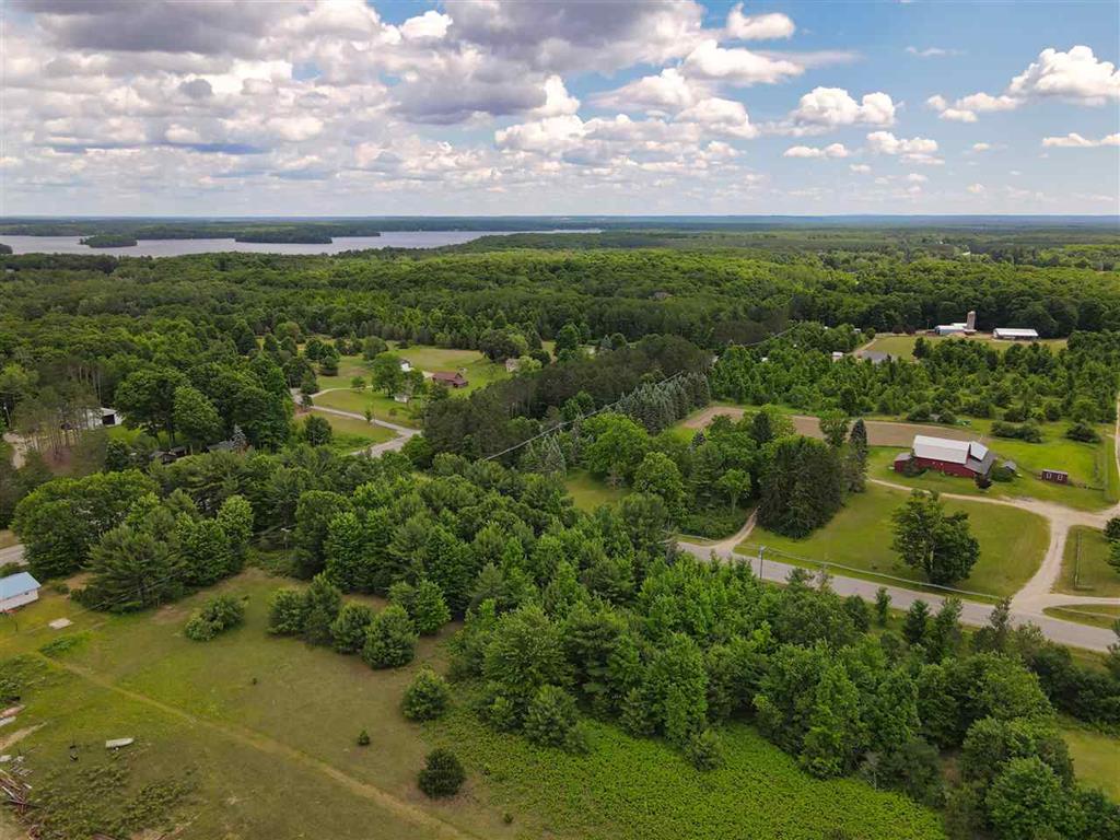 10138 North Long Lake Road