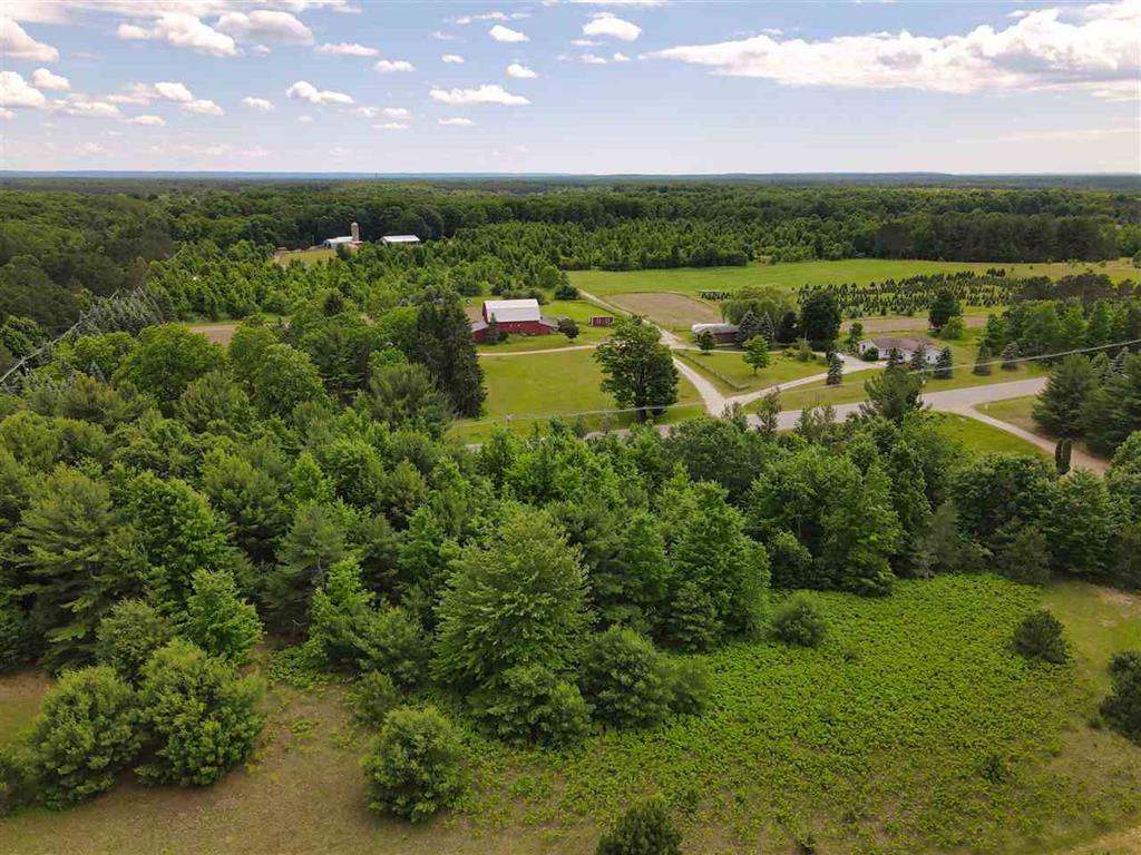 10138 North Long Lake Road