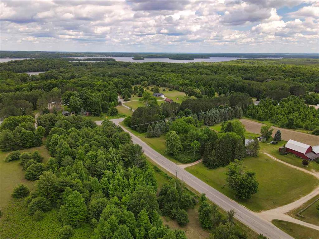 10138 North Long Lake Road