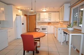 411 N East Silver Lake Road