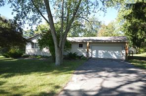 411 N East Silver Lake Road