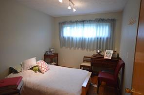 411 N East Silver Lake Road