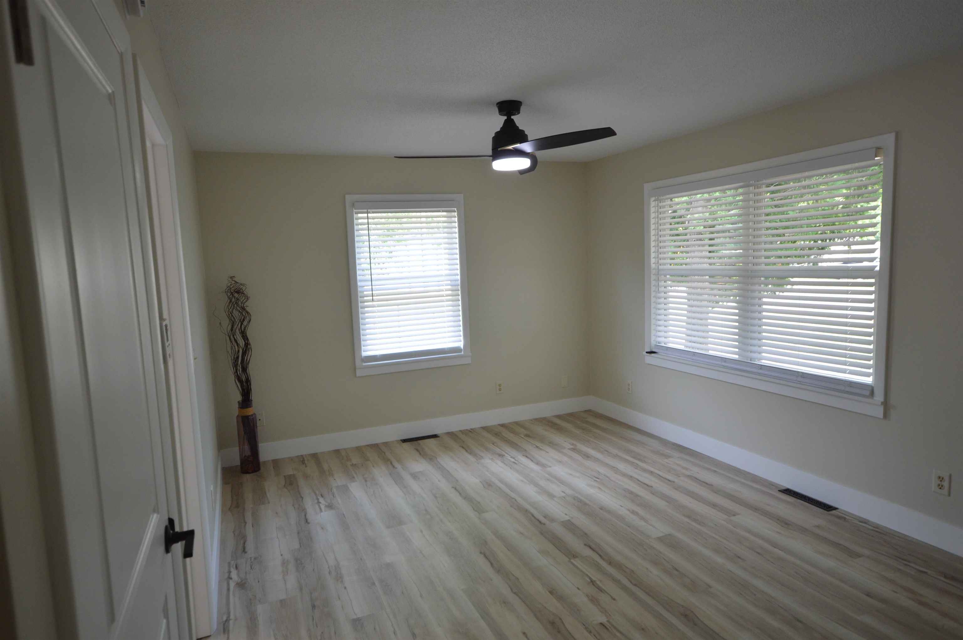 5400 Boardman Road, Sw