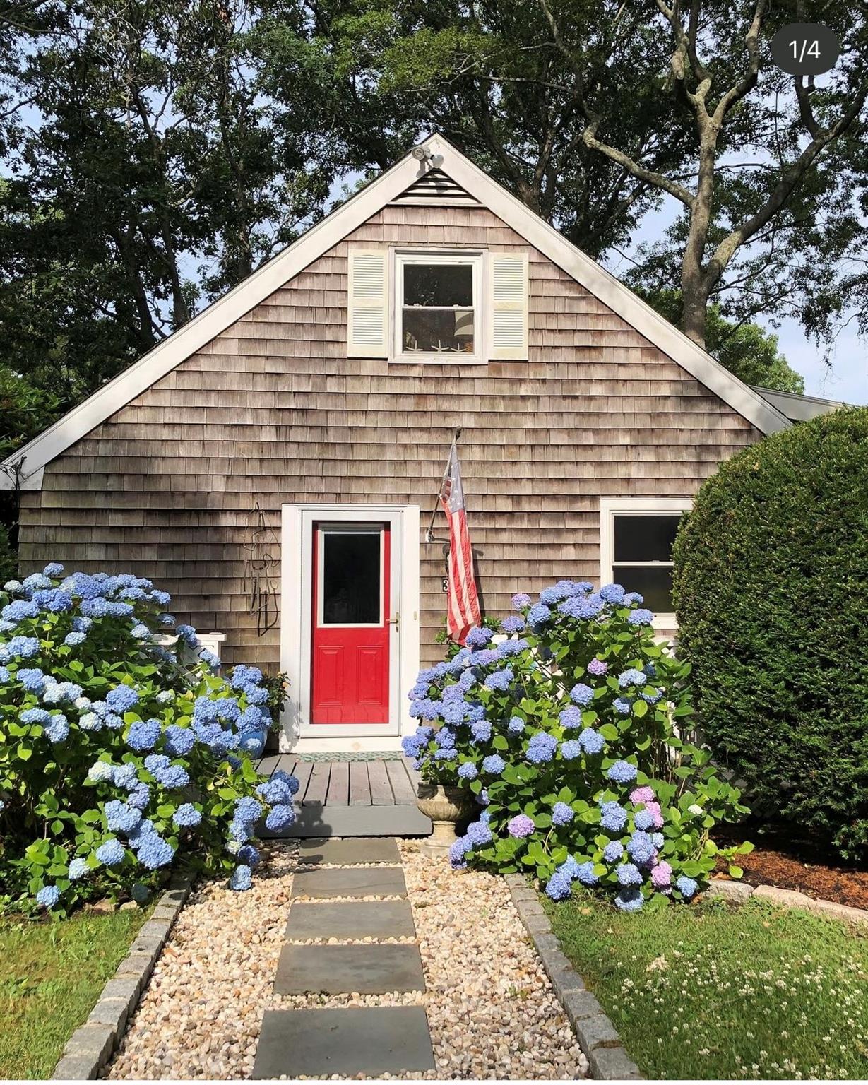35A Neptune Avenue