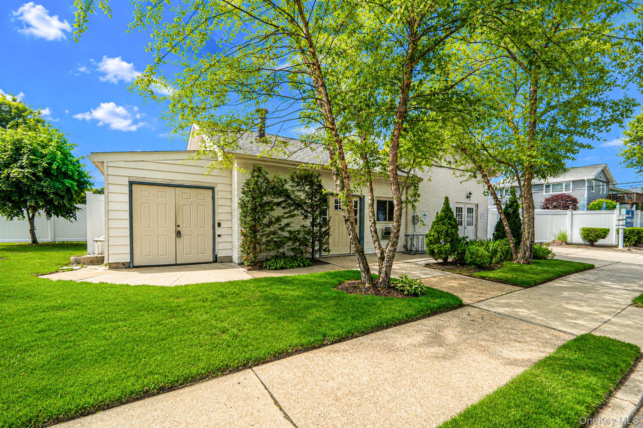 11 Toehee Place Unit: 2B