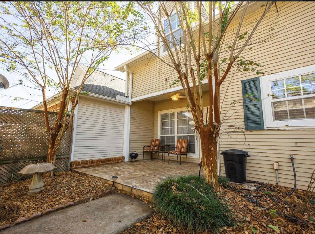 8 Silverleaf Dr.