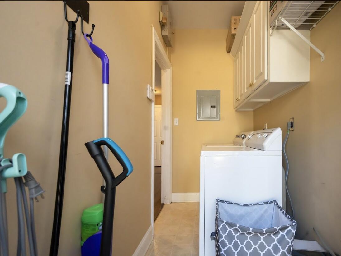 8 Silverleaf Dr.