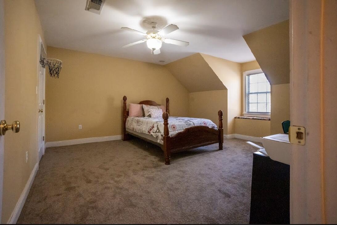 8 Silverleaf Dr.