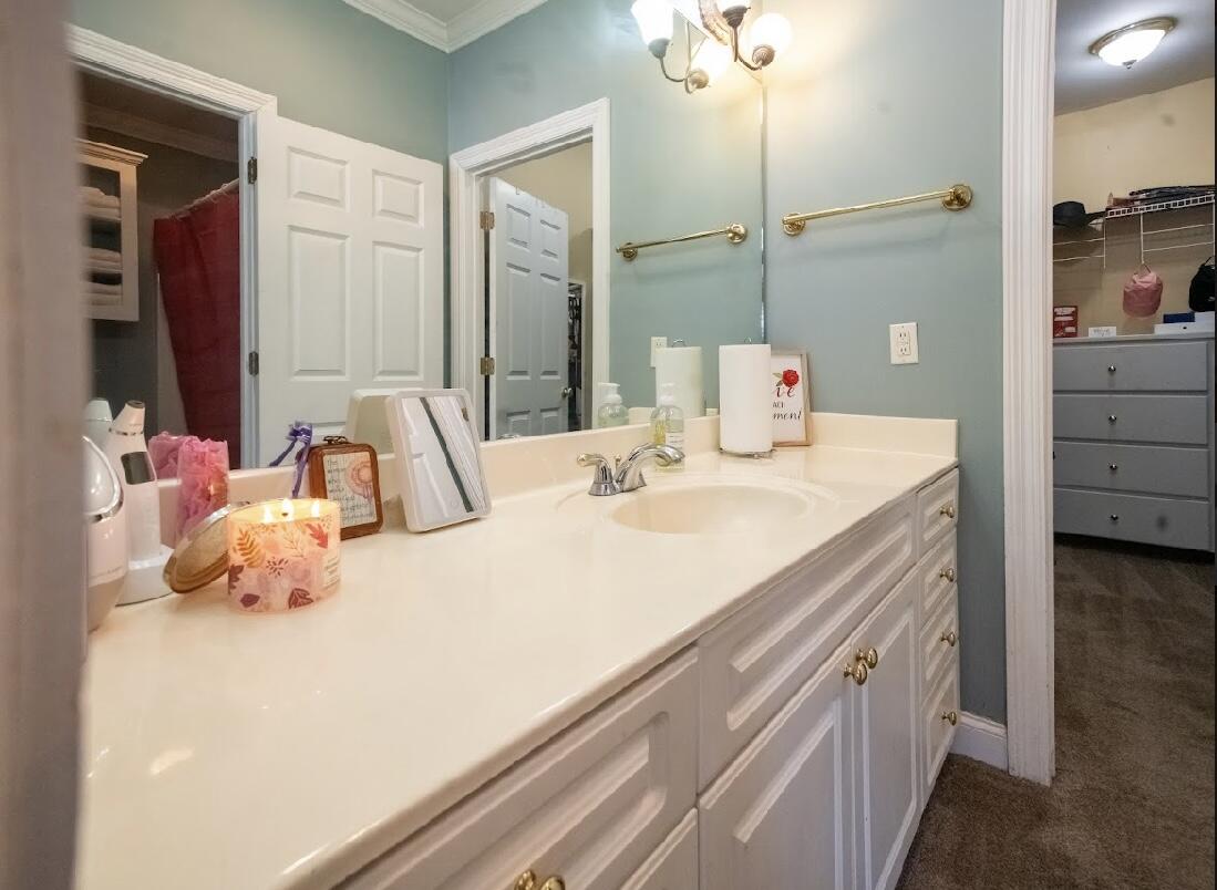 8 Silverleaf Dr.