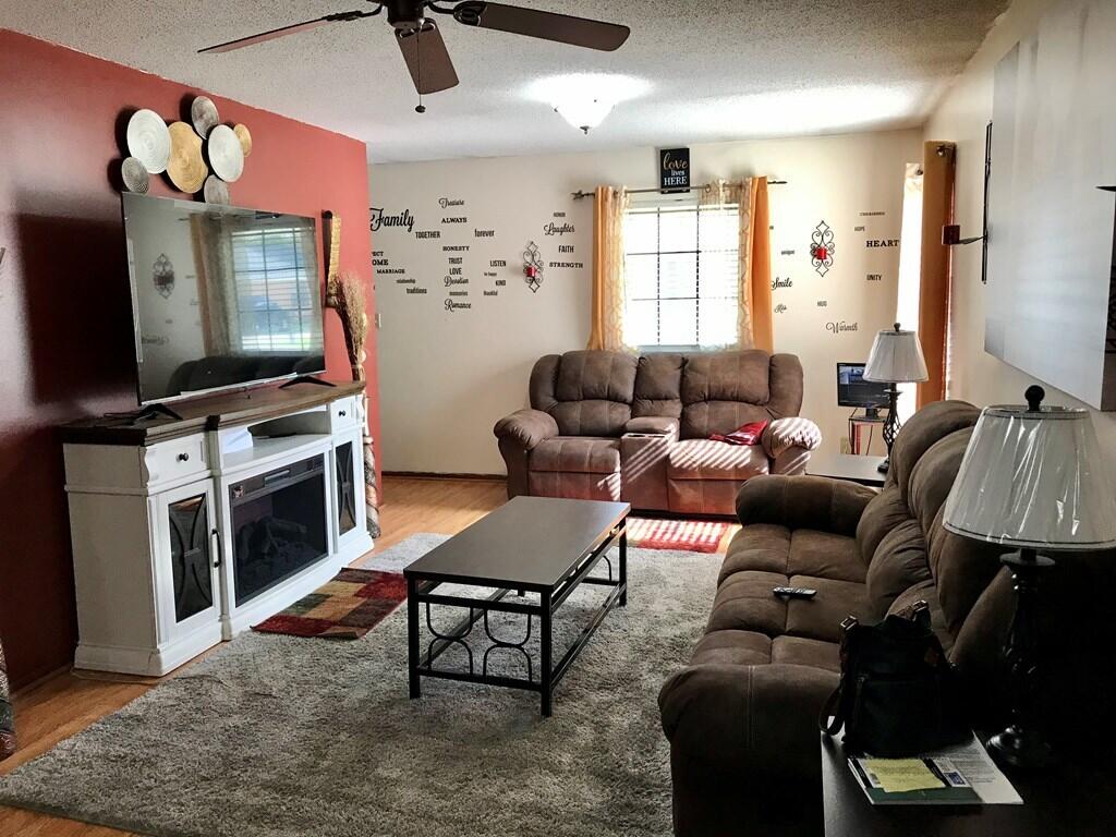 1422 Willus