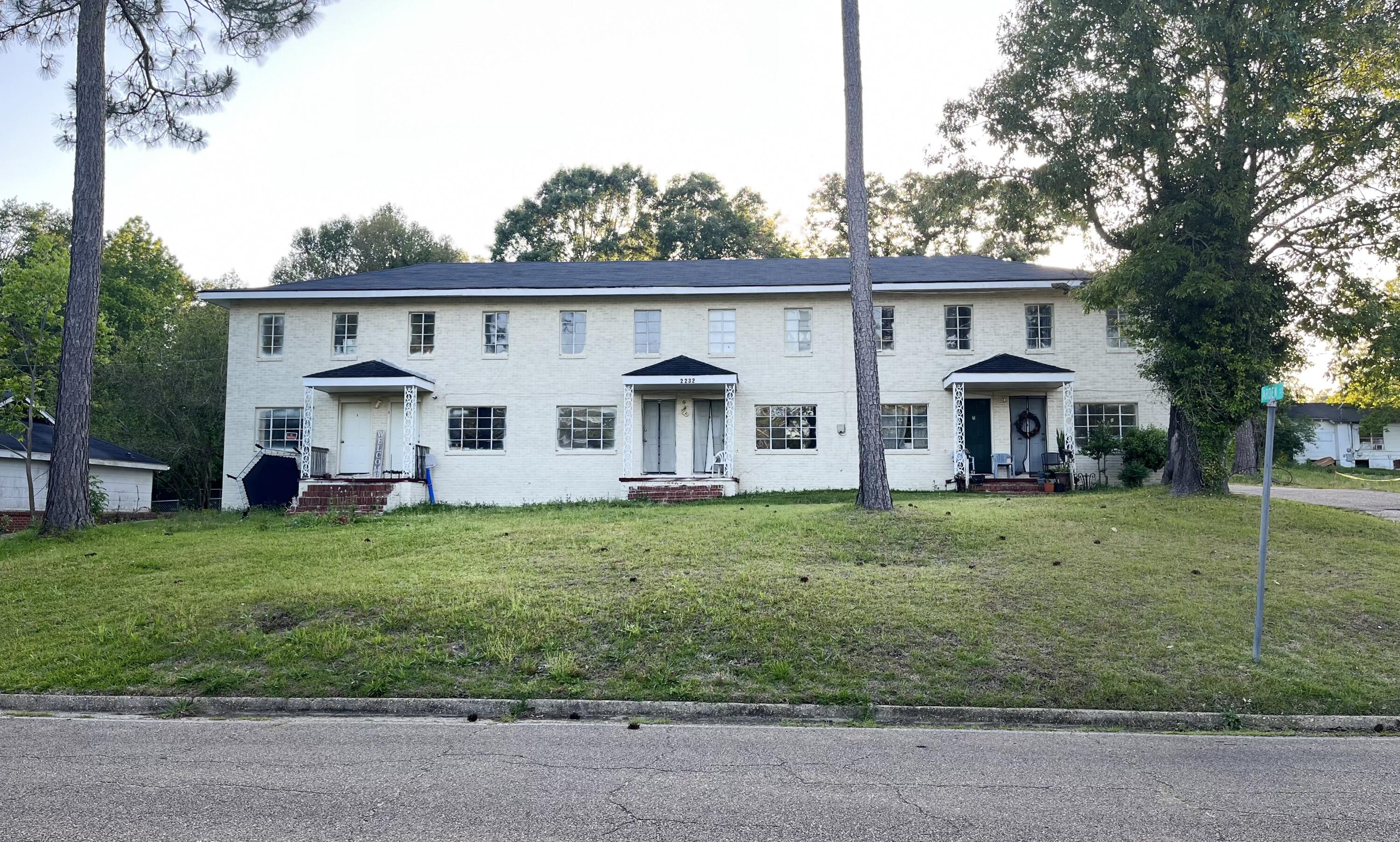 2232 N 1st Ave.