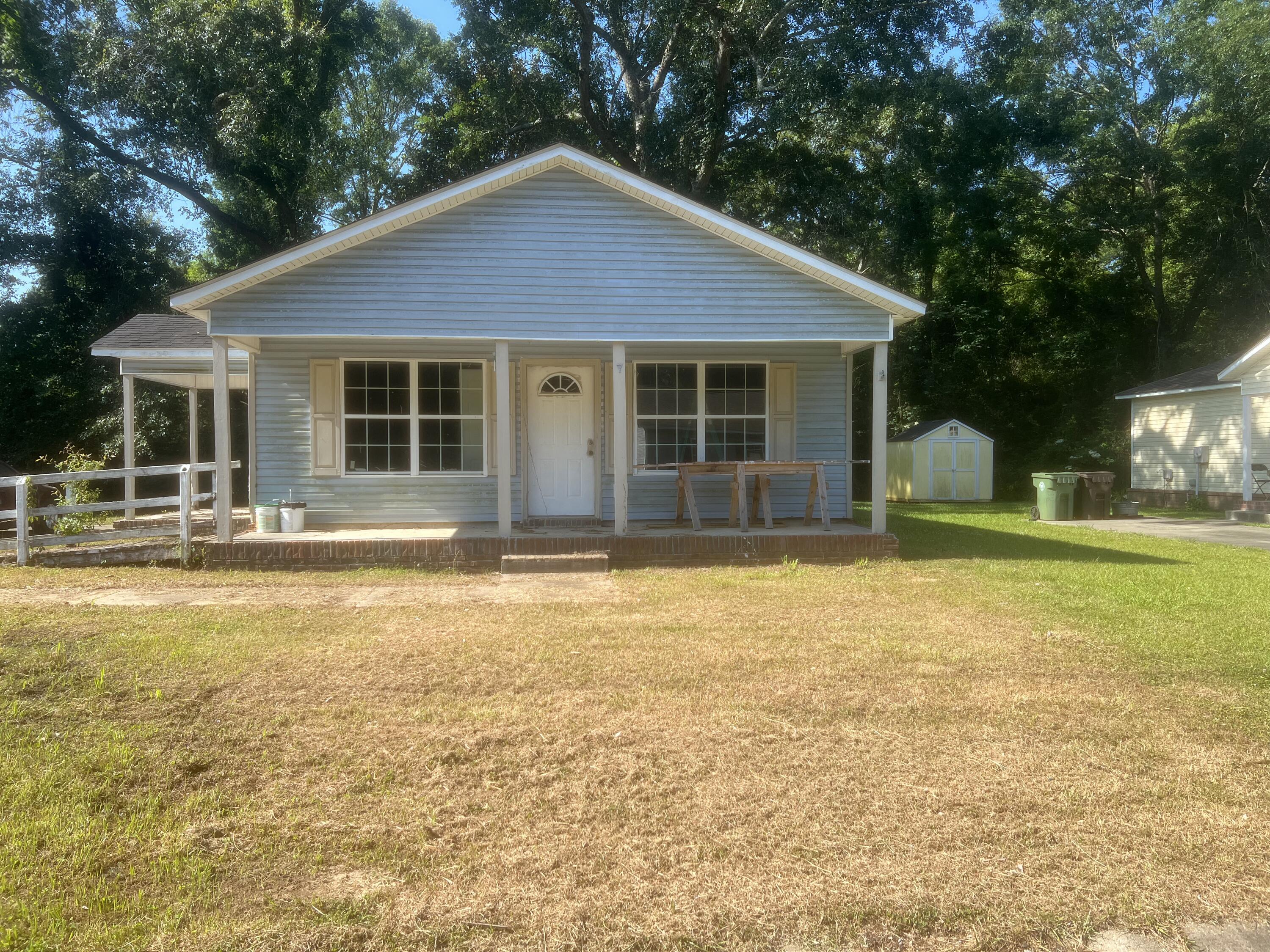 7 Grace Ct.