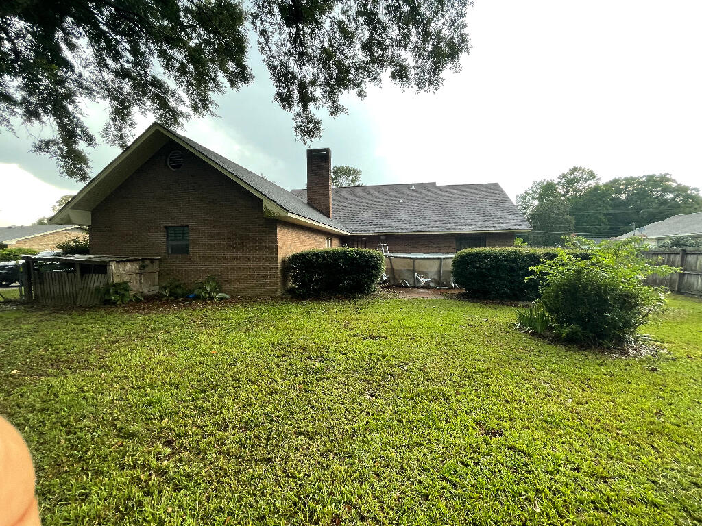 1608 N Main St.