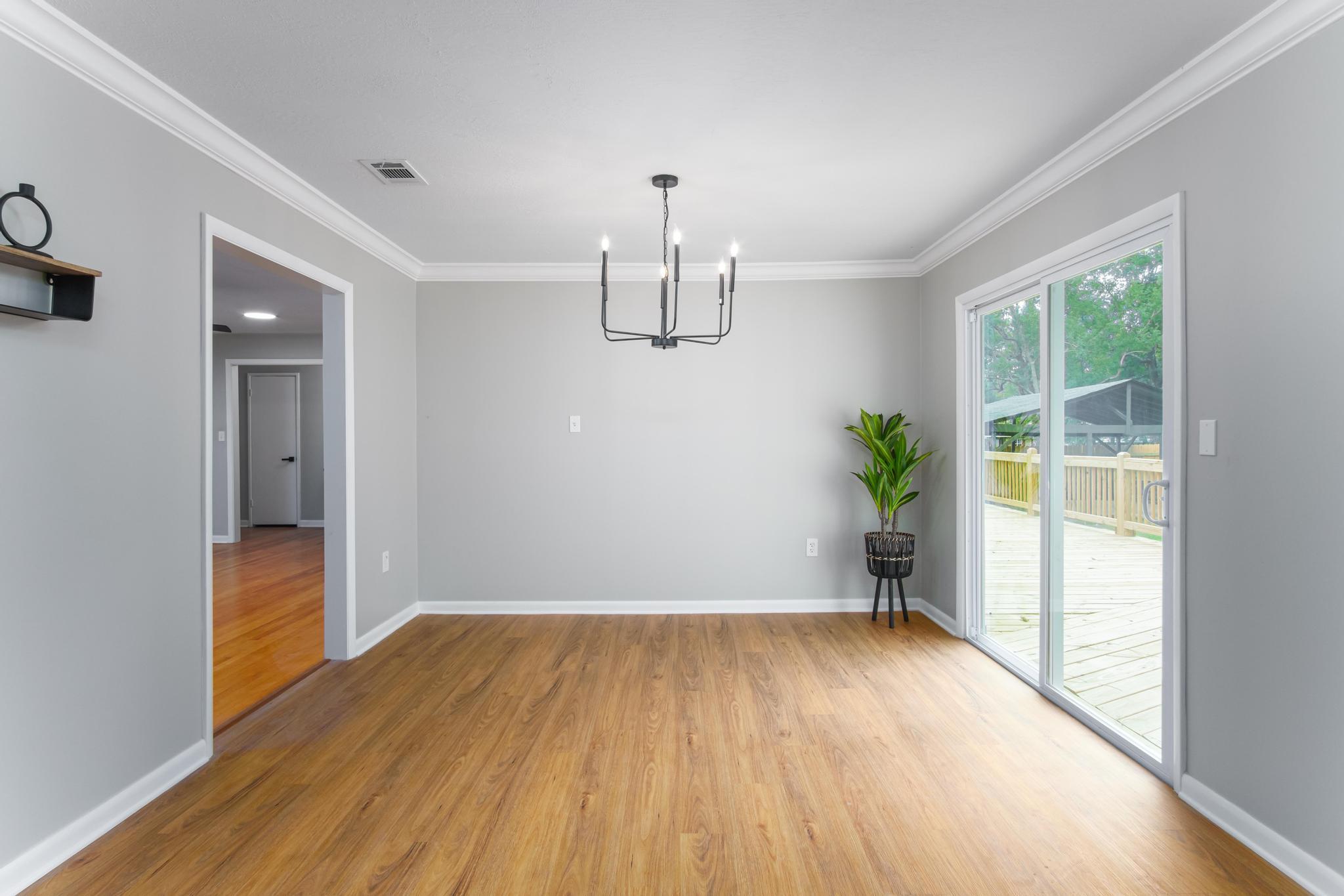 1213 Carter Drive