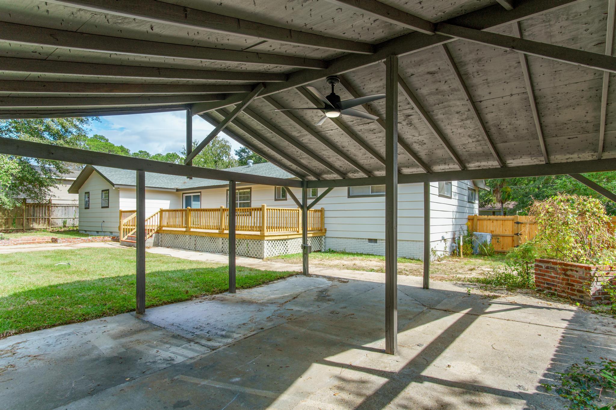 1213 Carter Drive