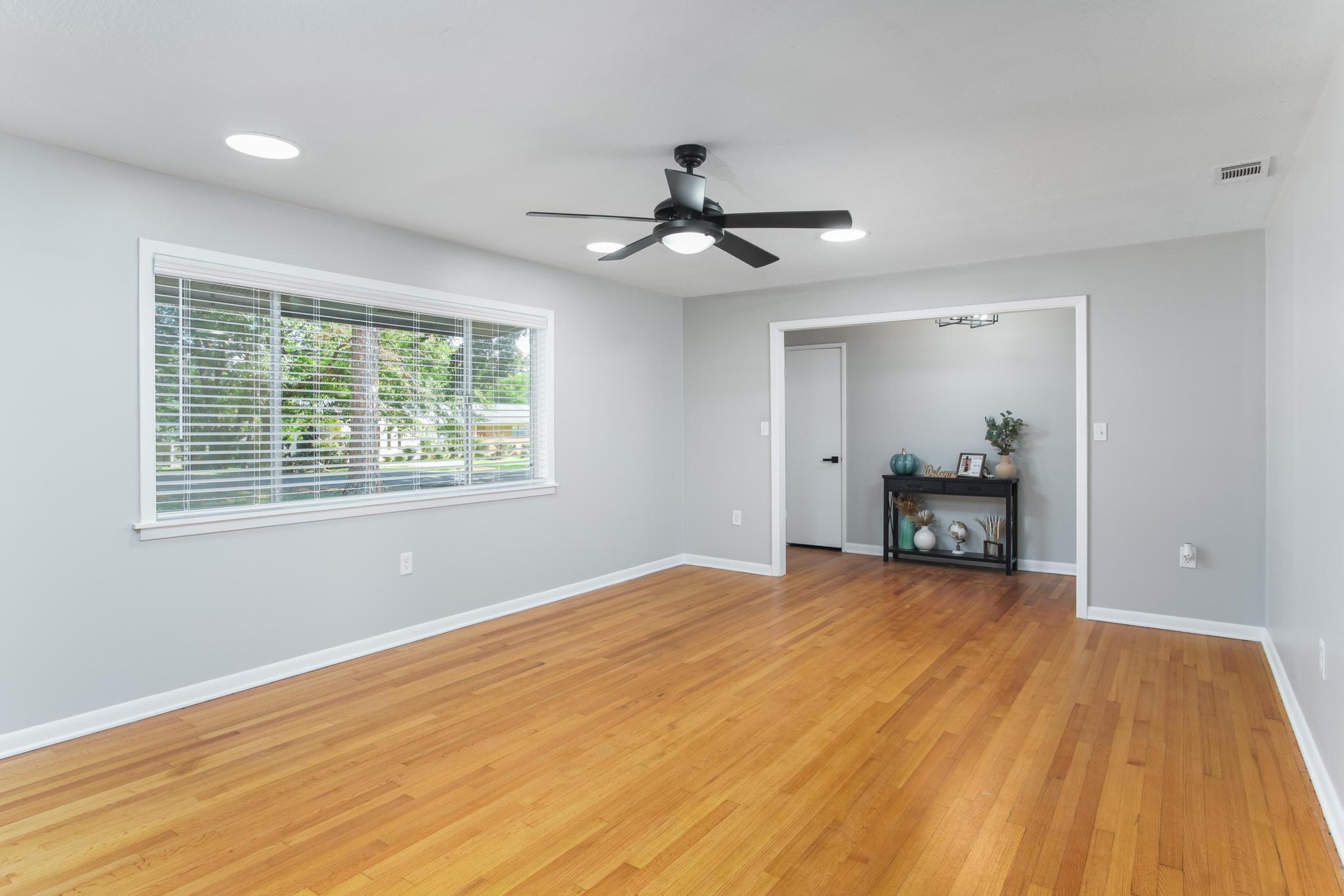 1213 Carter Drive