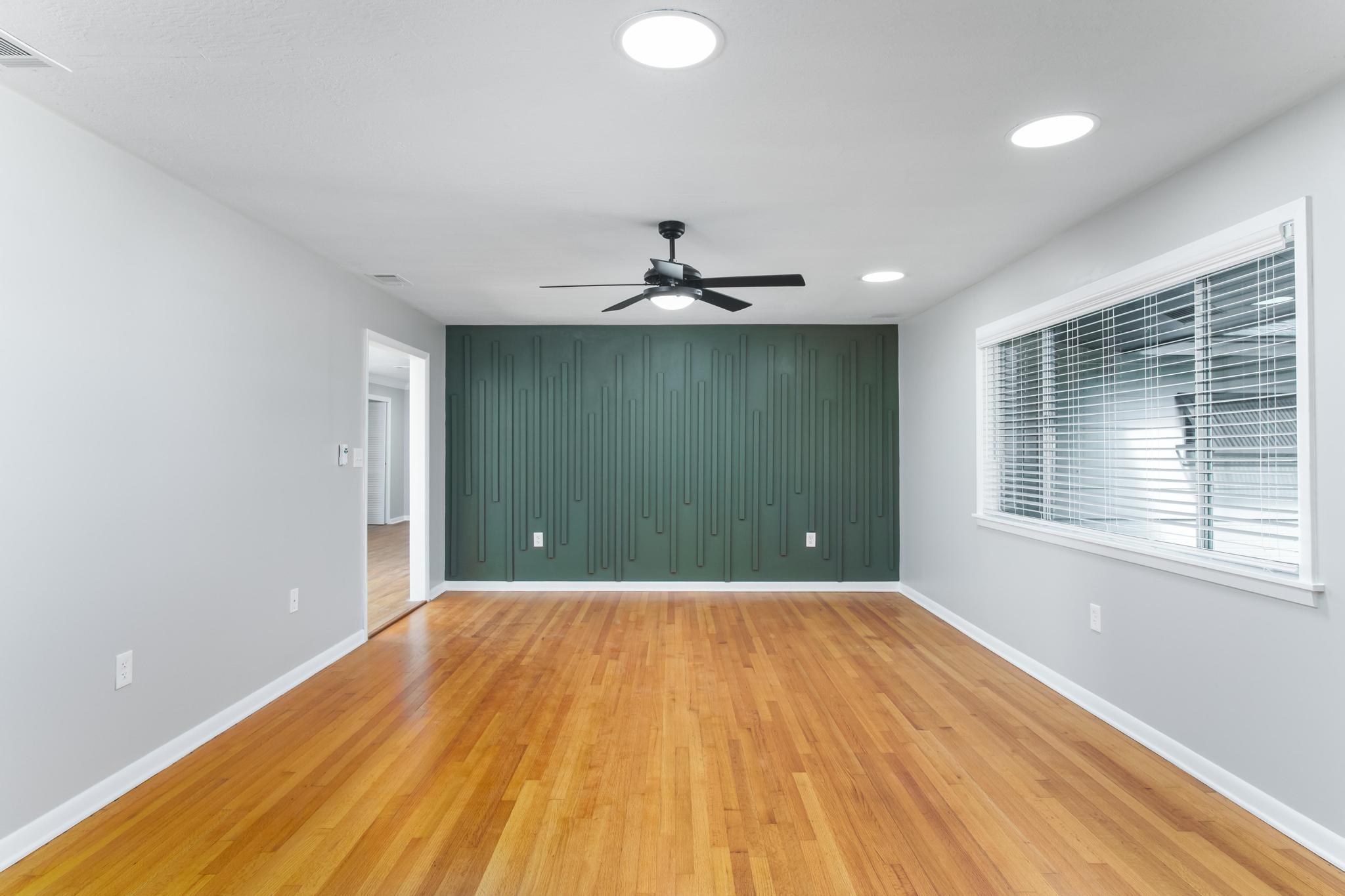 1213 Carter Drive