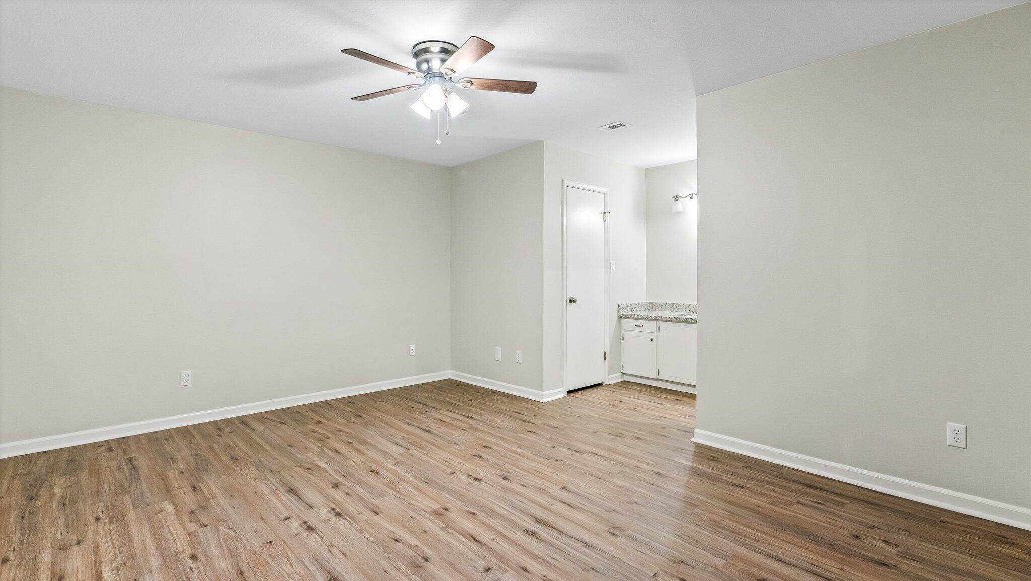 116 Fox Run Dr.