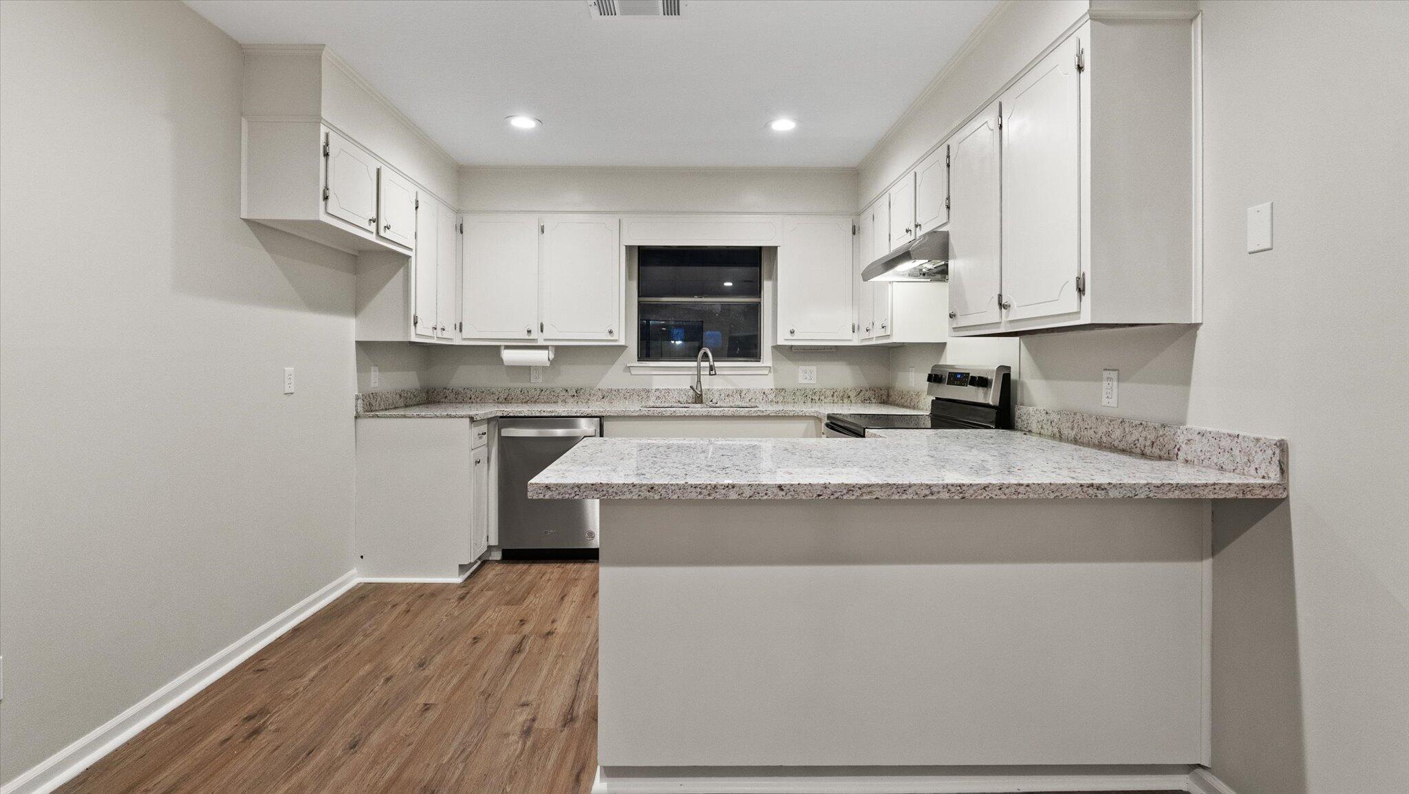 116 Fox Run Dr.