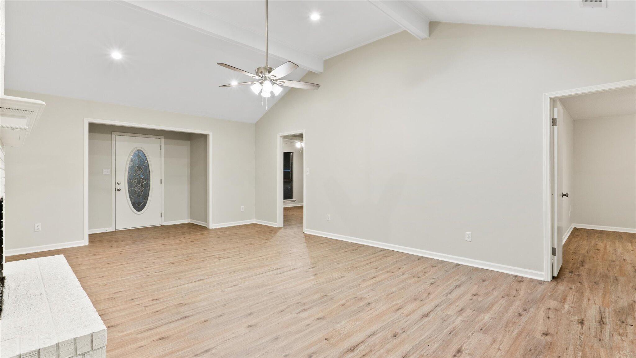 116 Fox Run Dr.