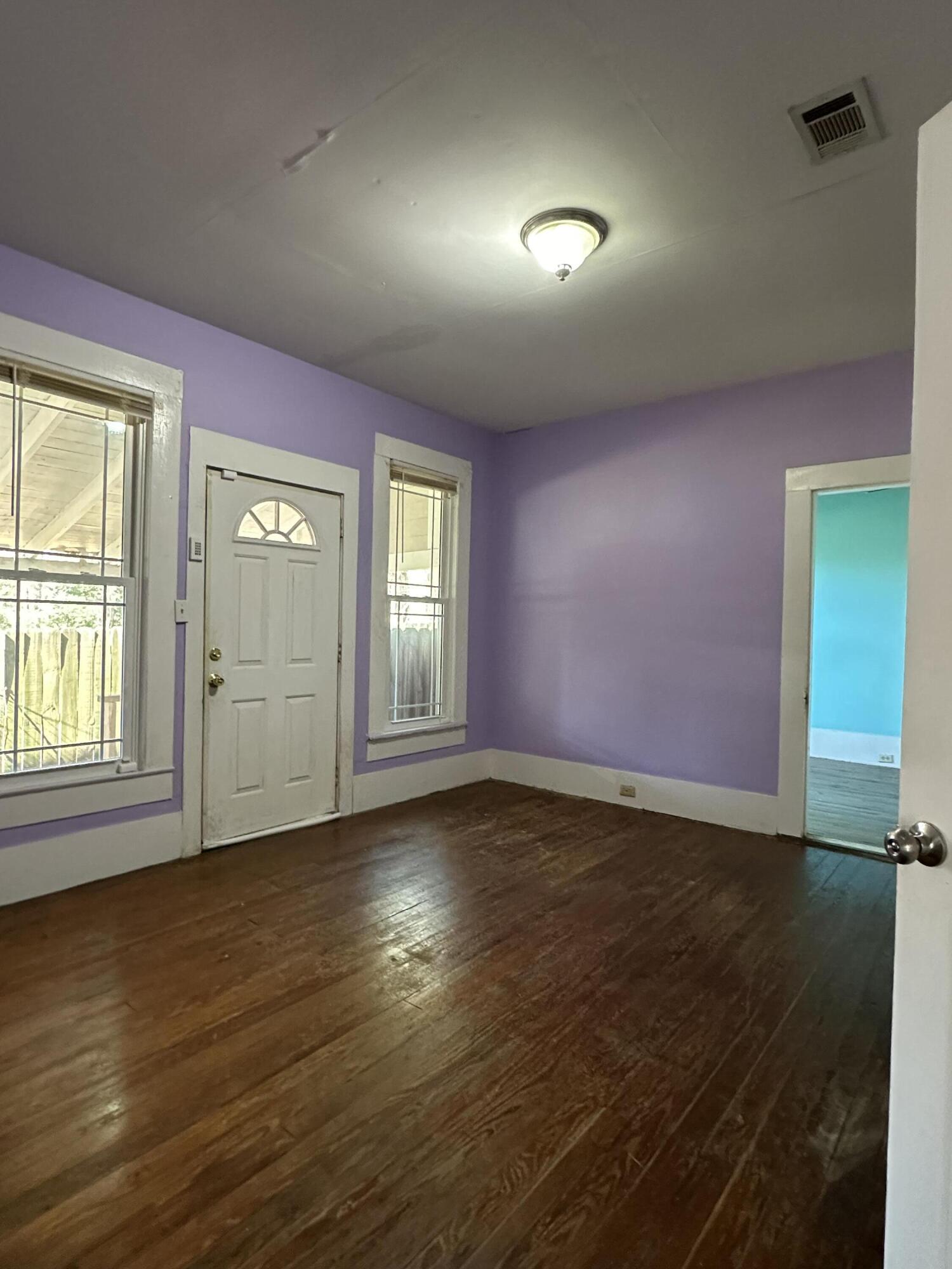 109 Dearborne St.