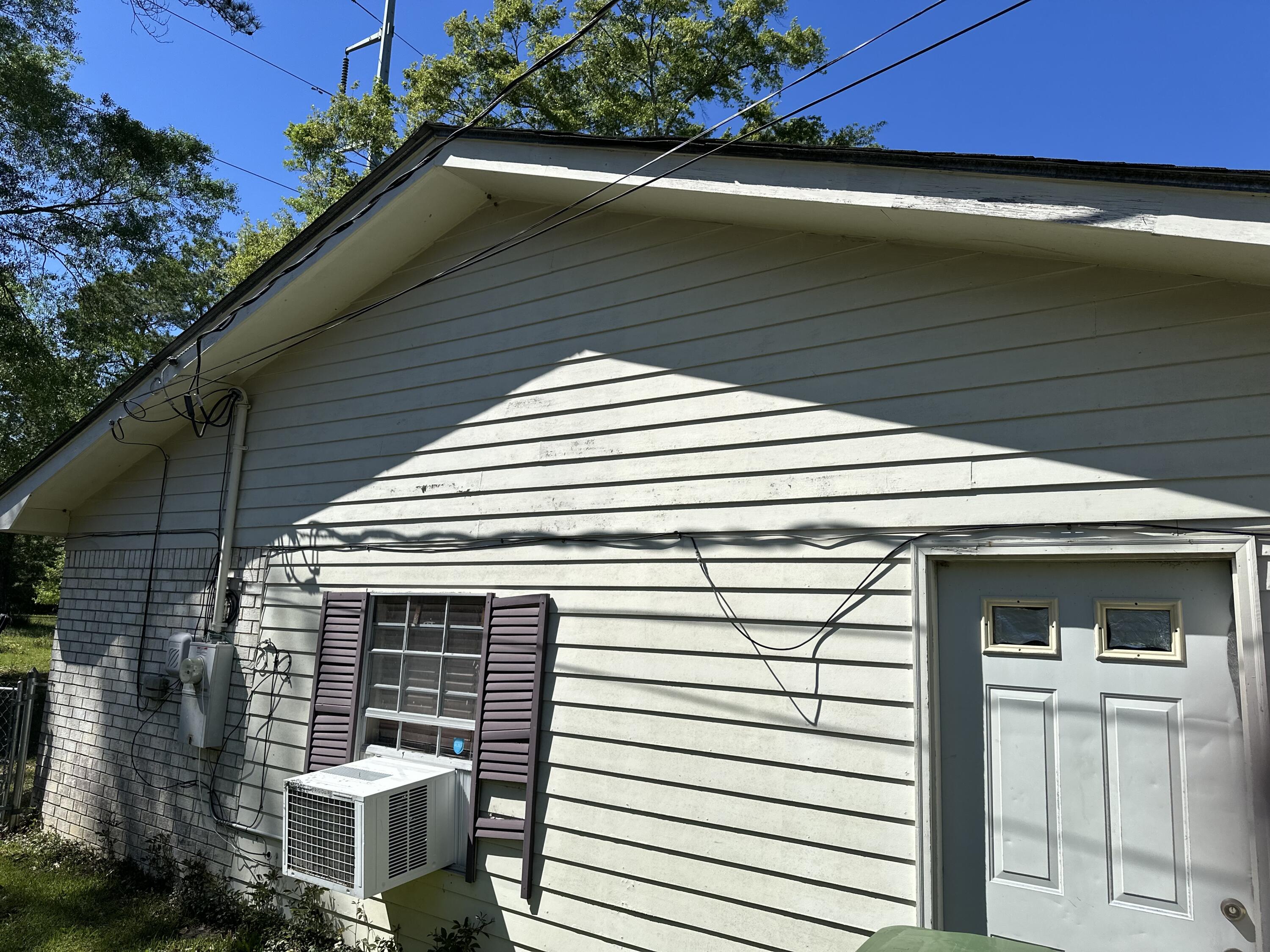 720 Longstreet Dr.