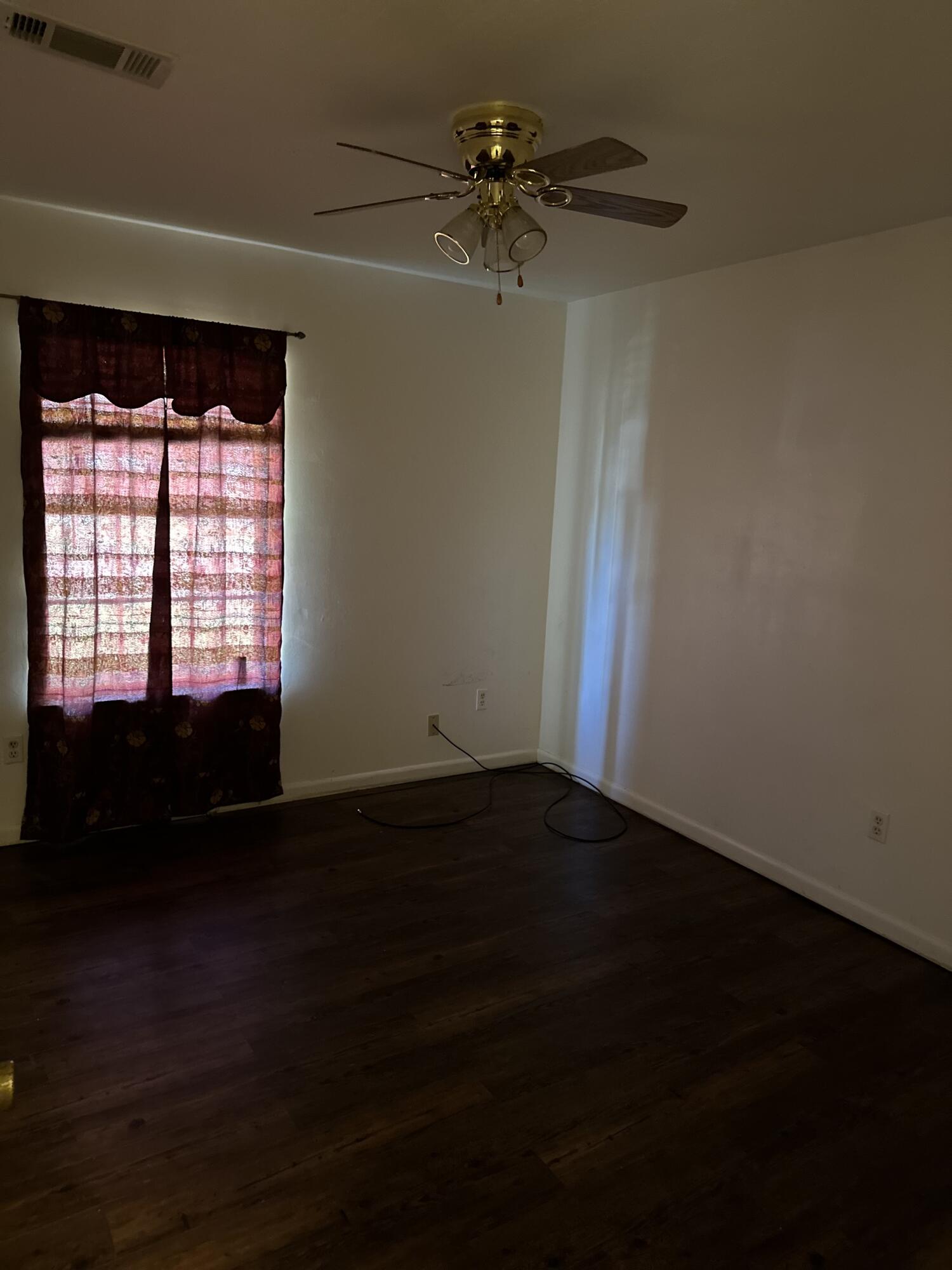 720 Longstreet Dr.