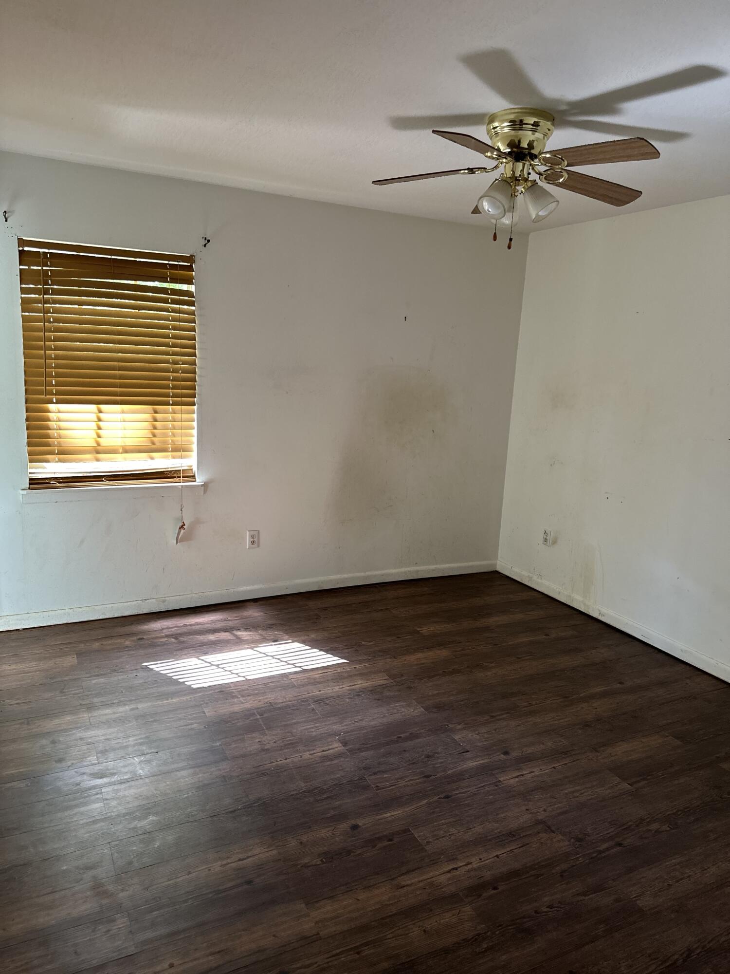 720 Longstreet Dr.