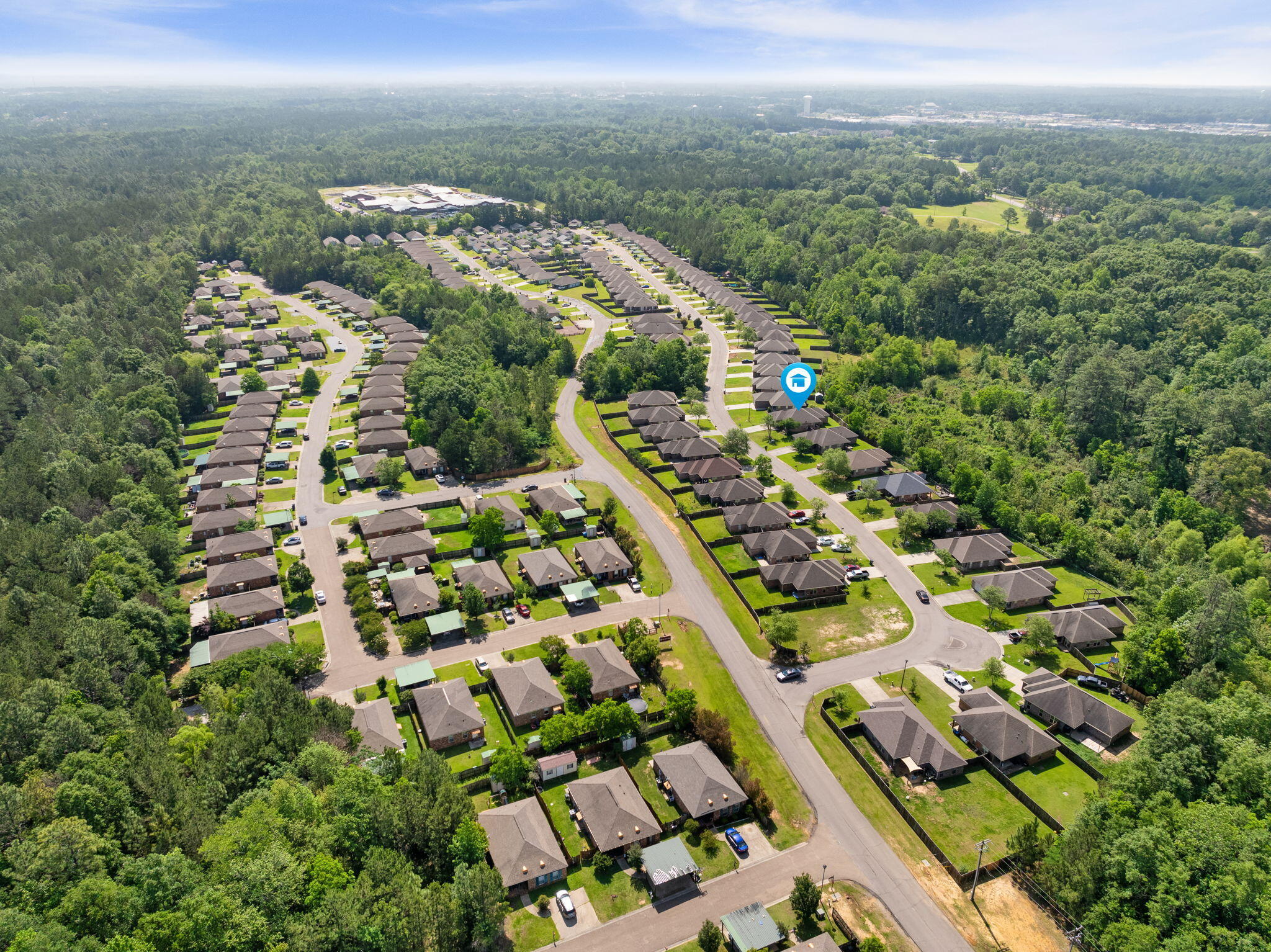 52 Hawthorne Dr.