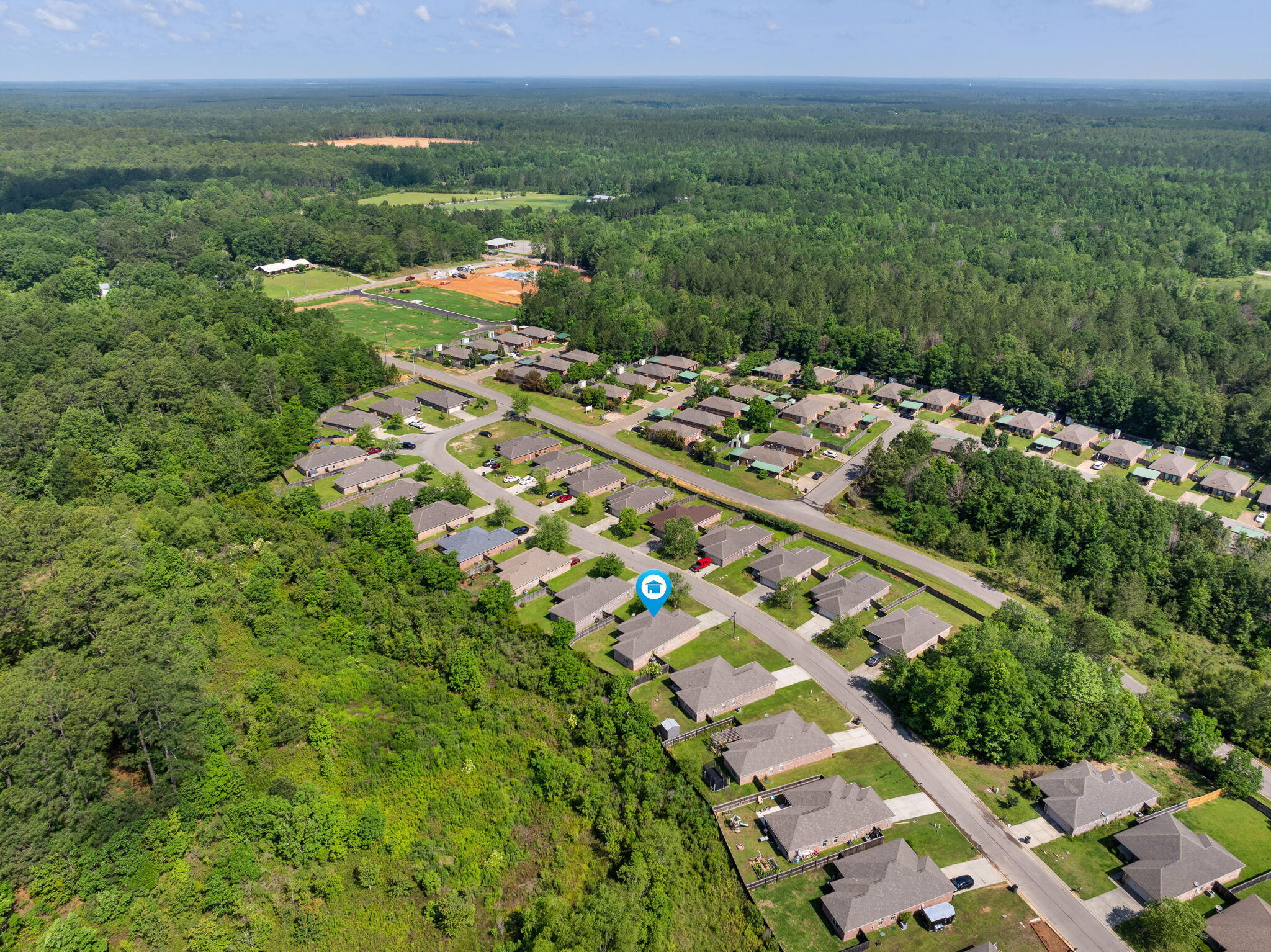 52 Hawthorne Dr.