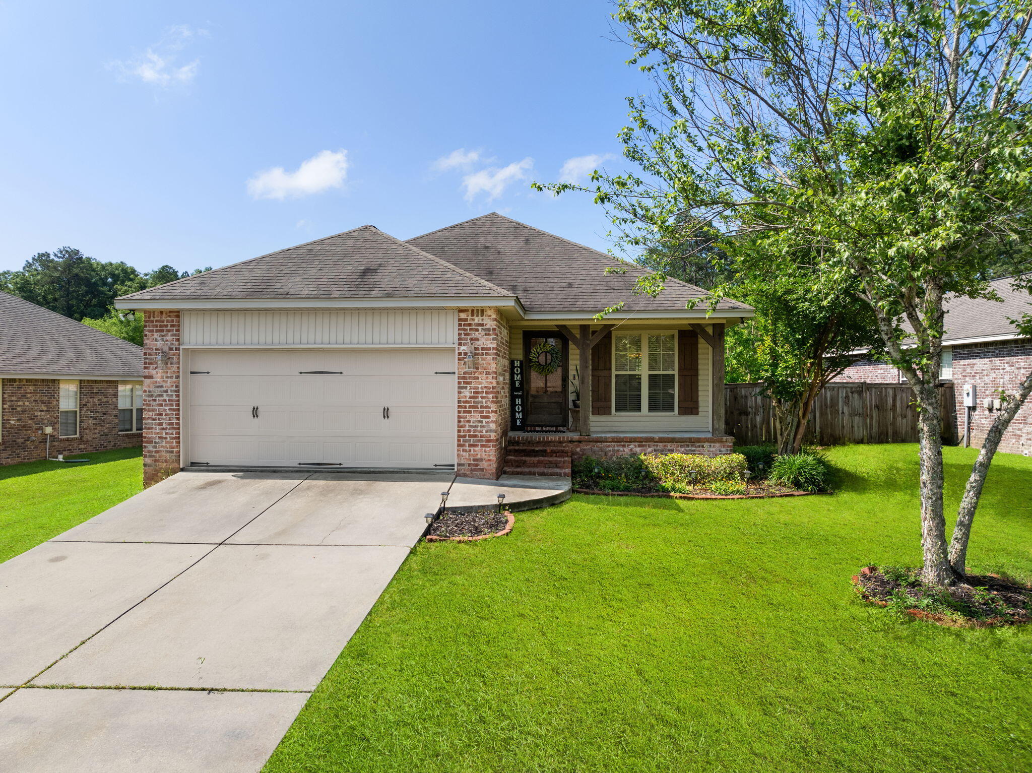 52 Hawthorne Dr.