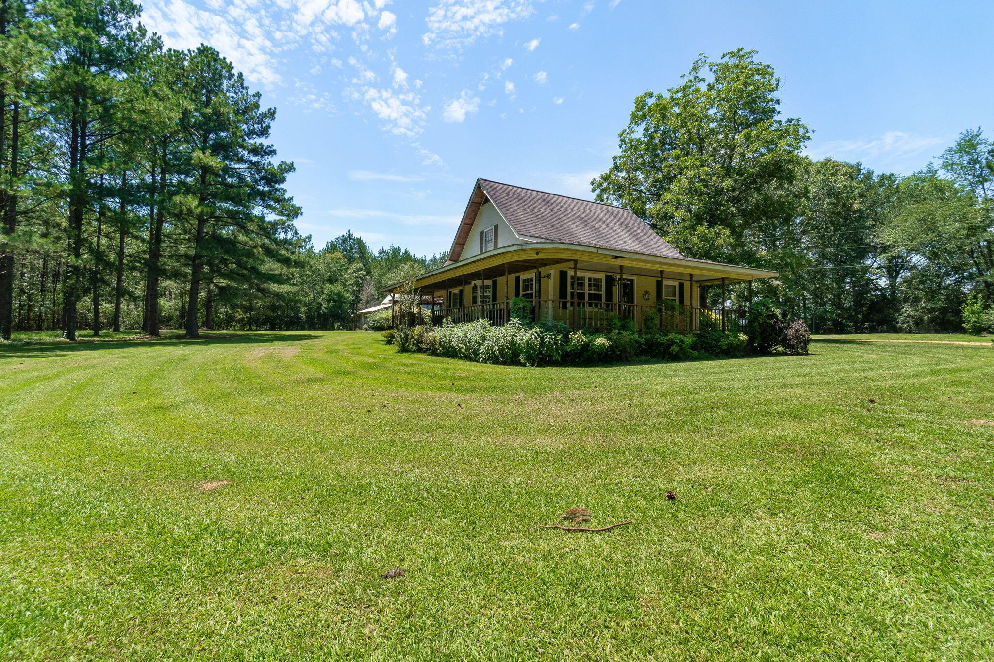 109 Wilburn Dyess