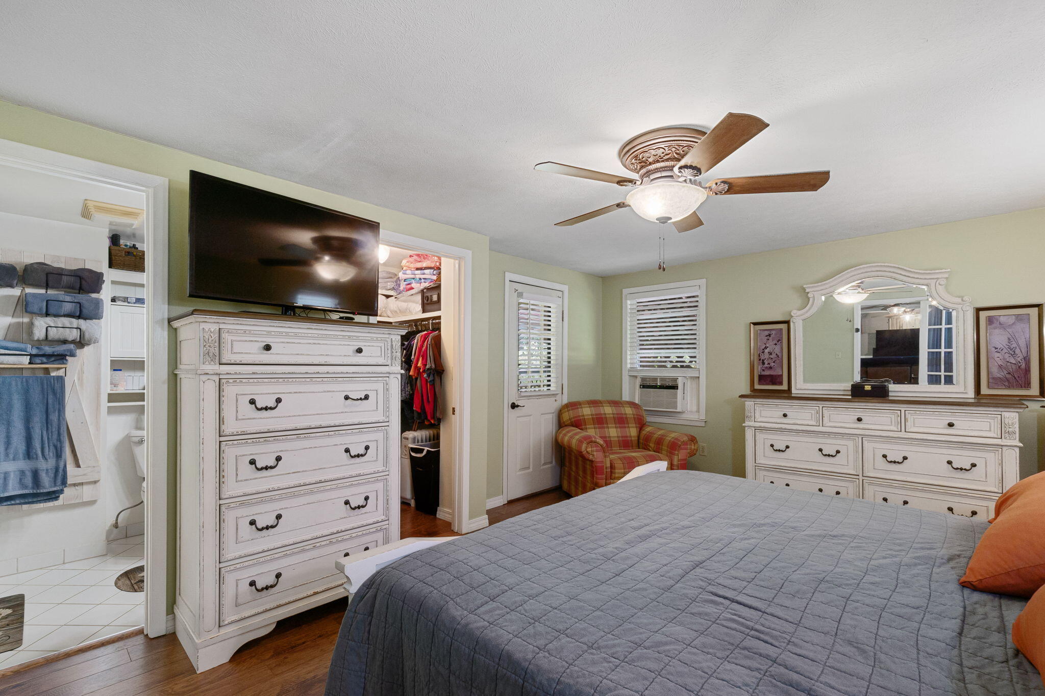 109 Wilburn Dyess