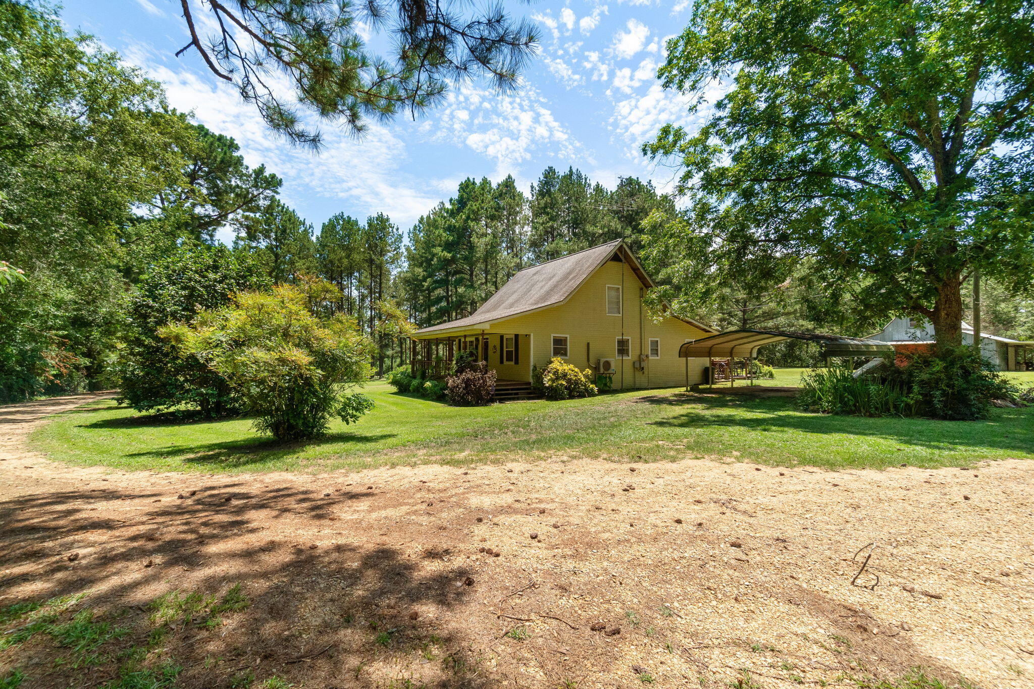 109 Wilburn Dyess