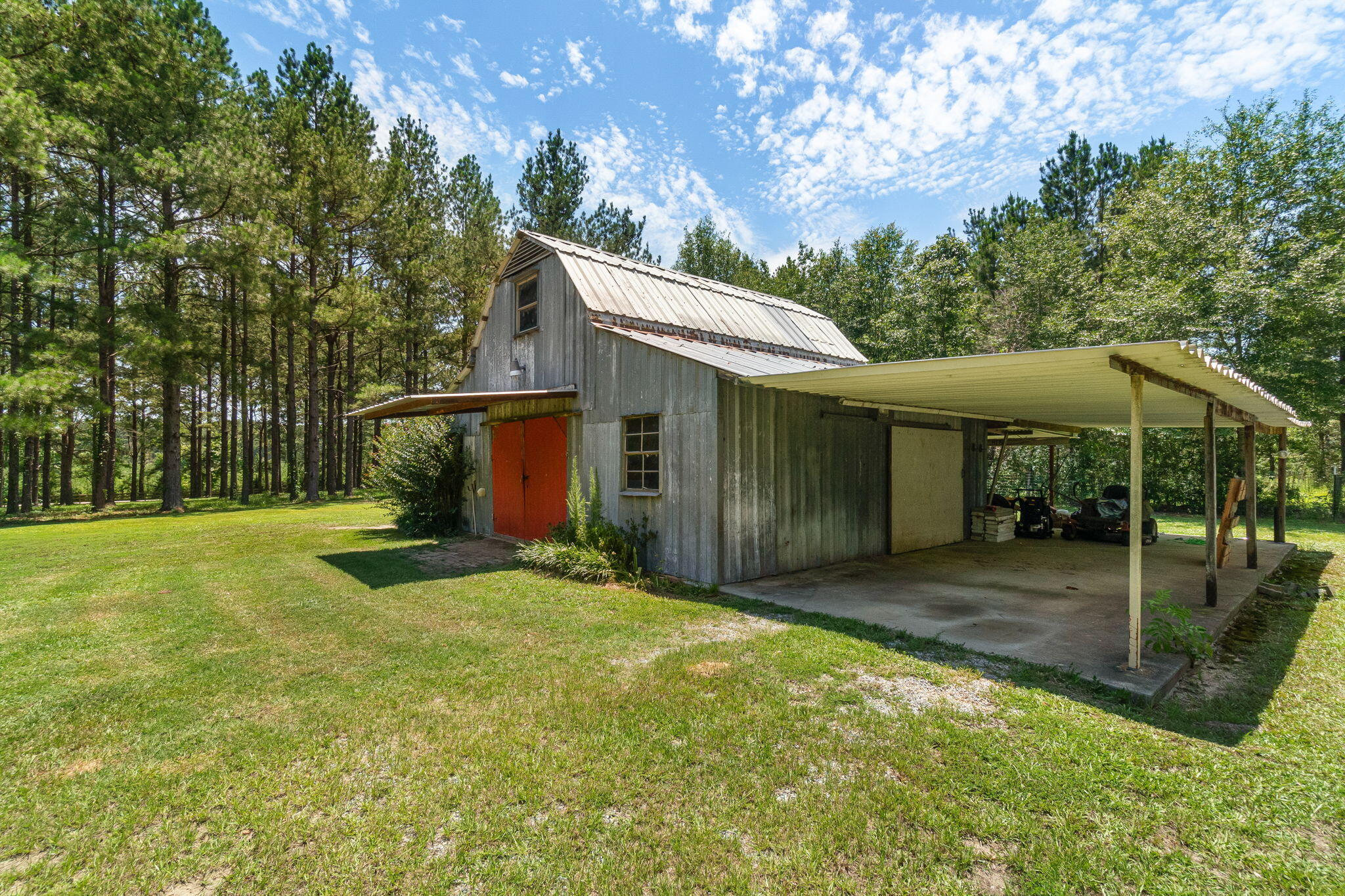 109 Wilburn Dyess