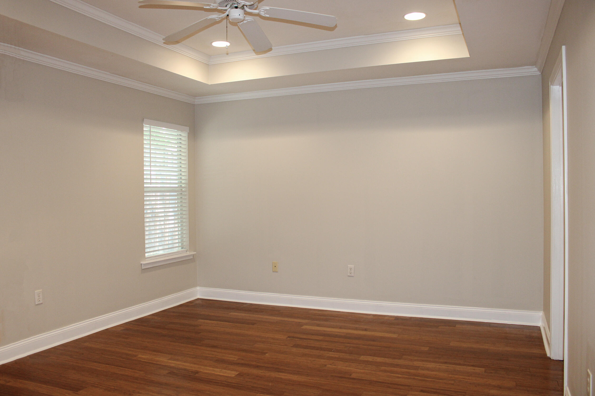 107 Huntington Dr.