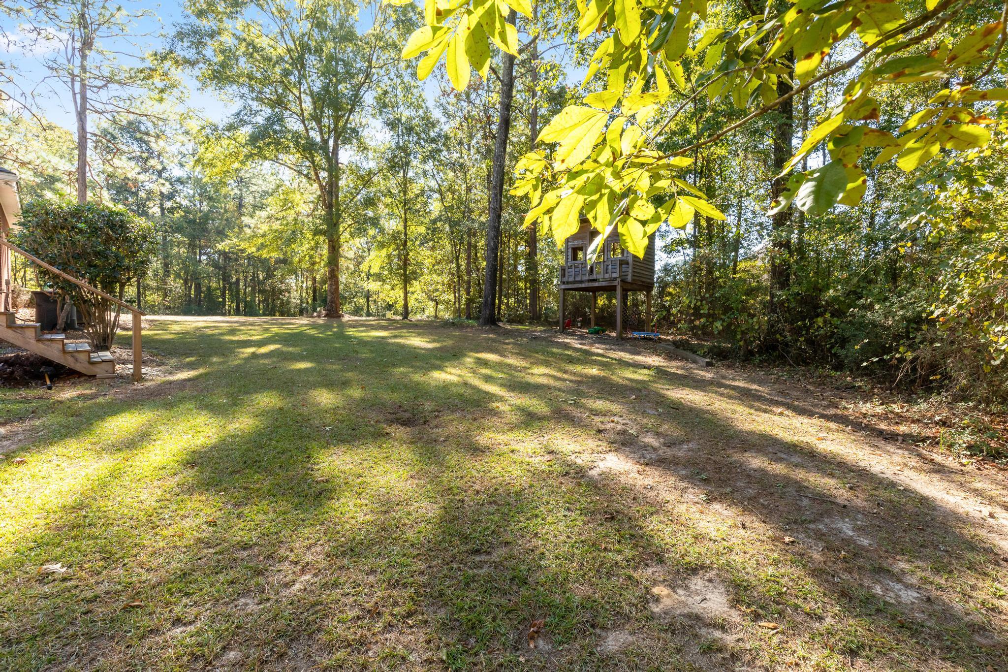 5 Falcon Point
