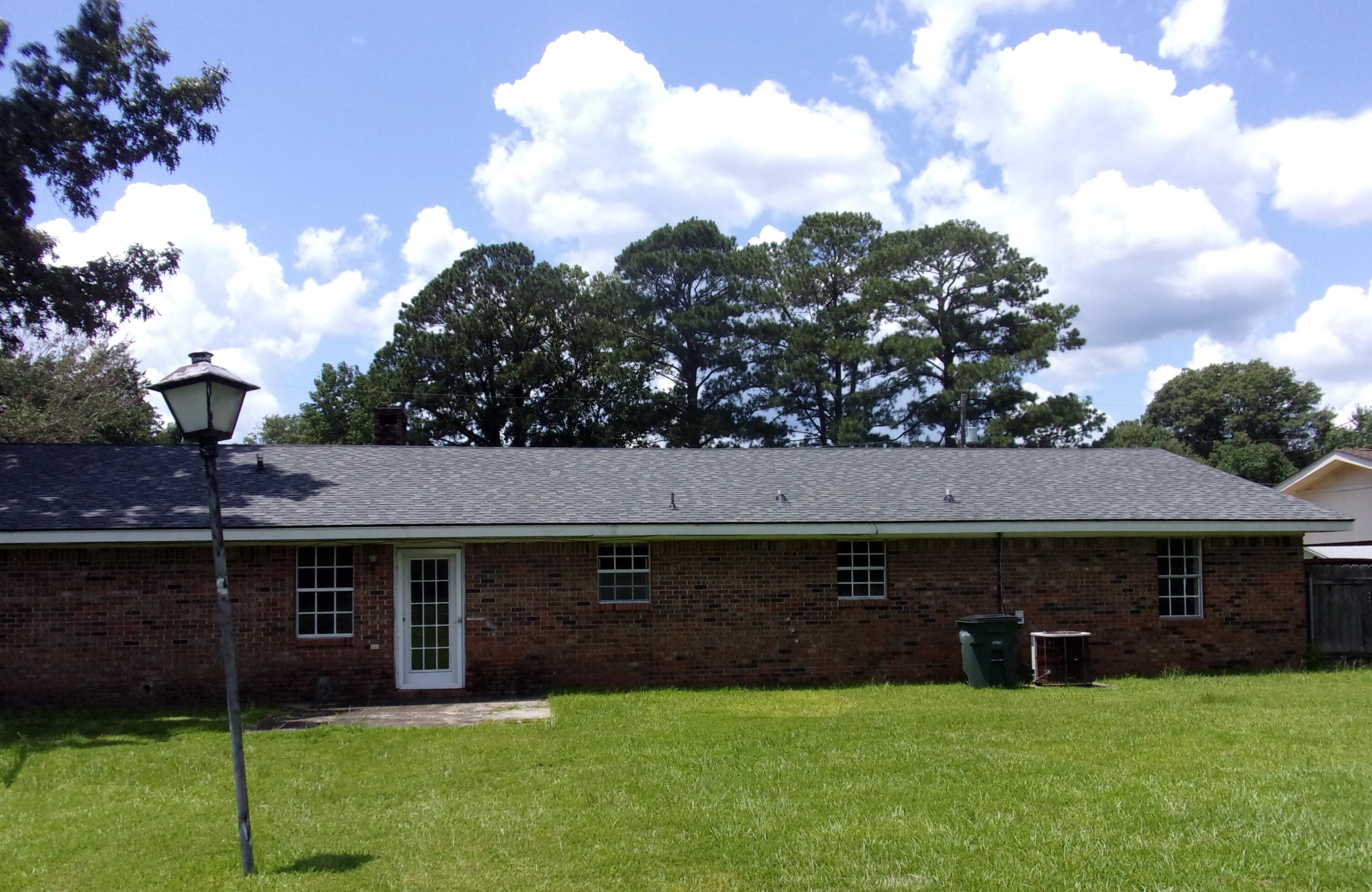 1302 Meadowbrook Ave.