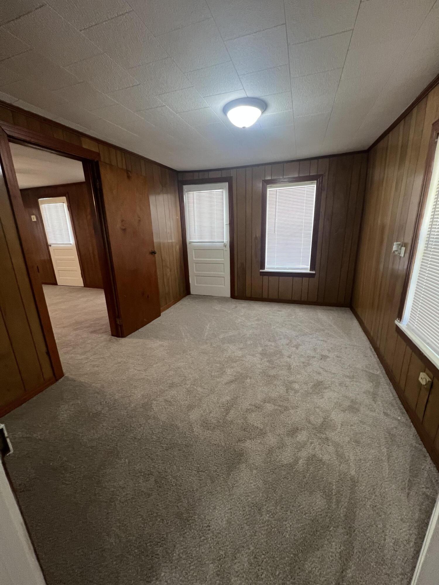 899 Morgantown Rd.