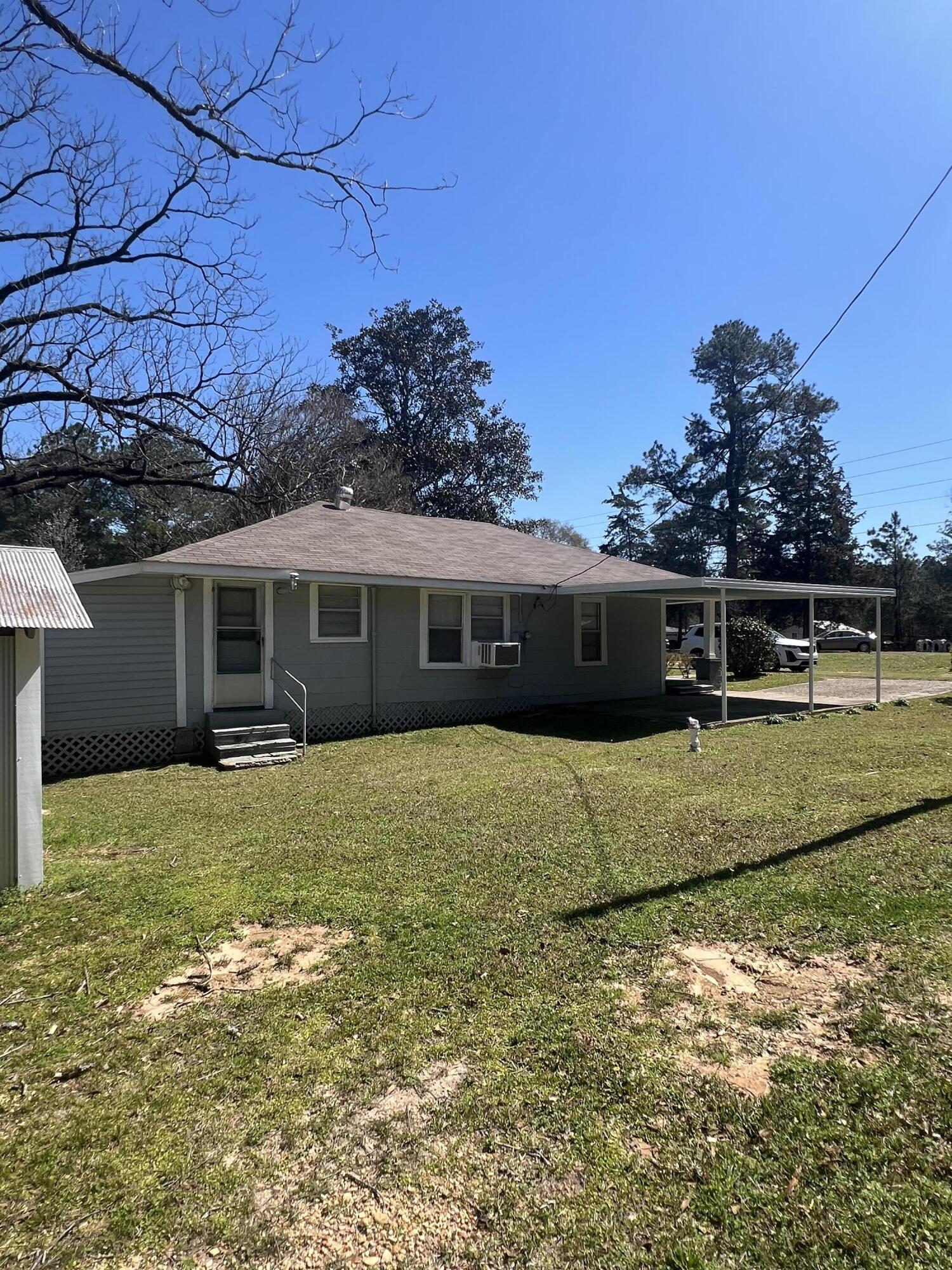 899 Morgantown Rd.