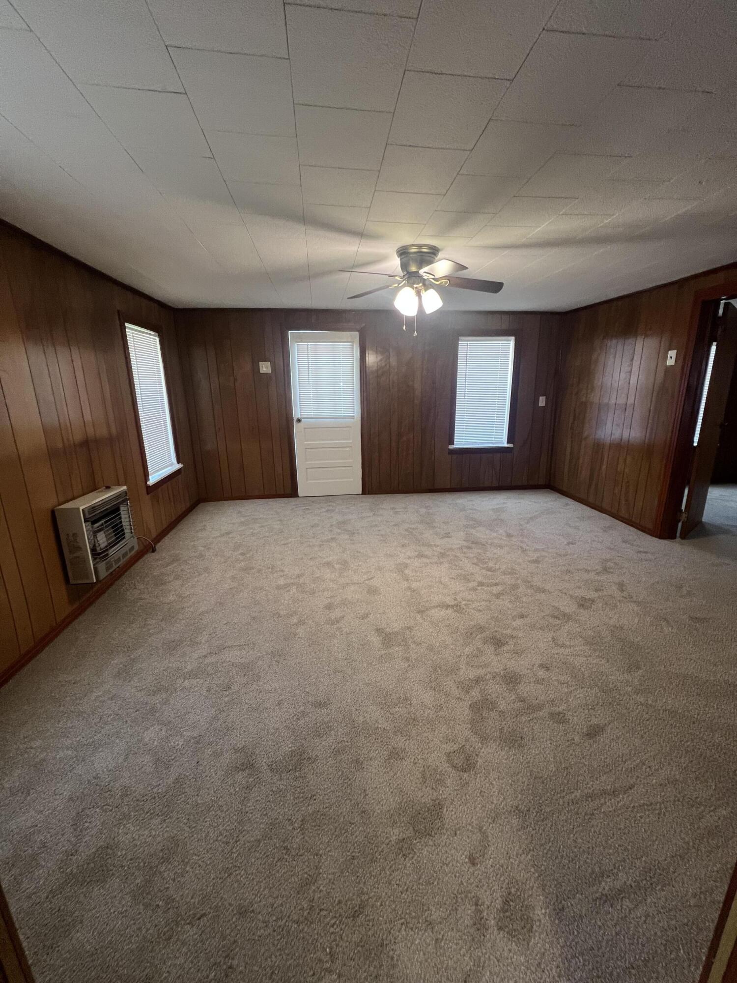899 Morgantown Rd.