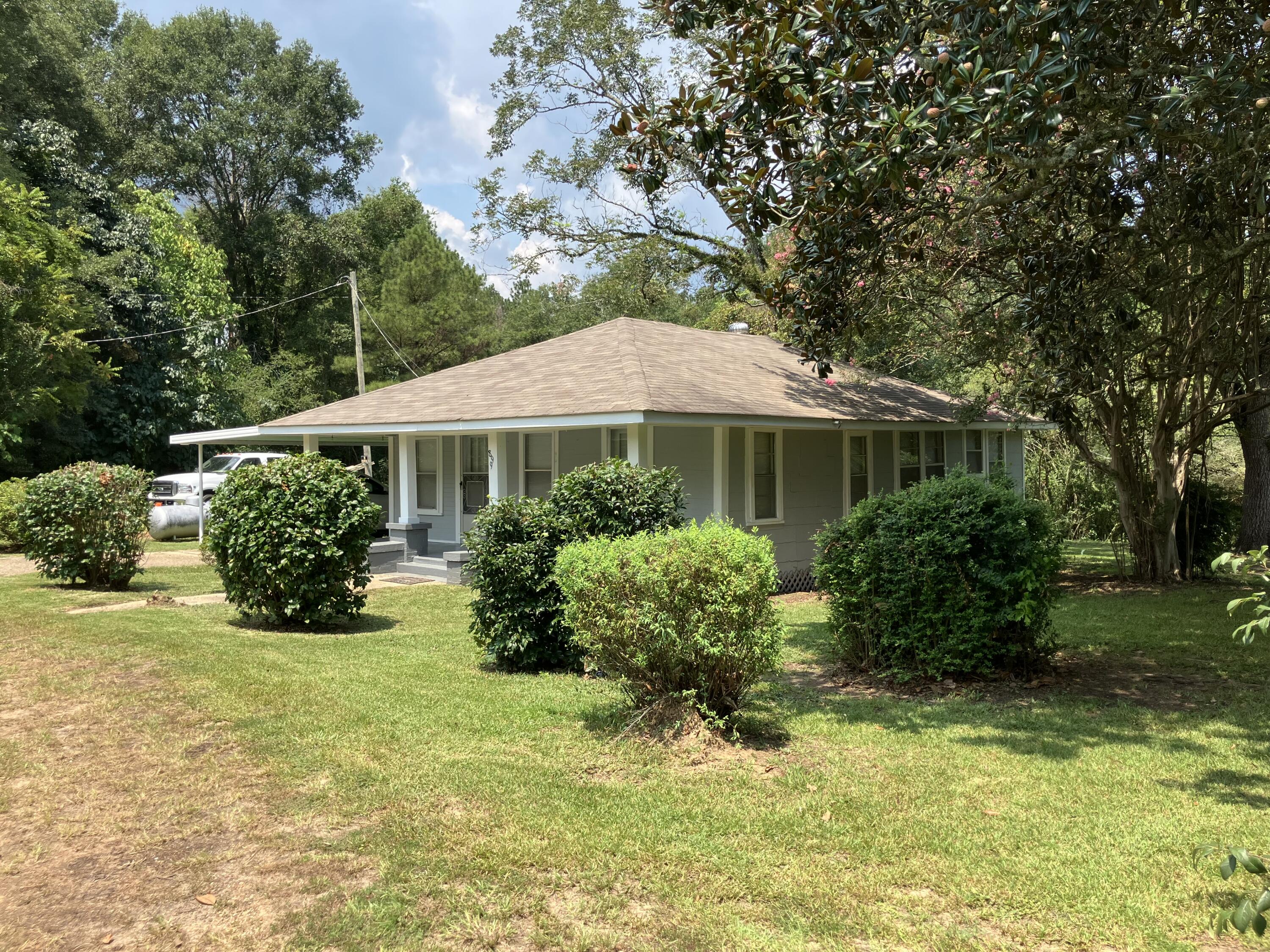 899 Morgantown Rd.