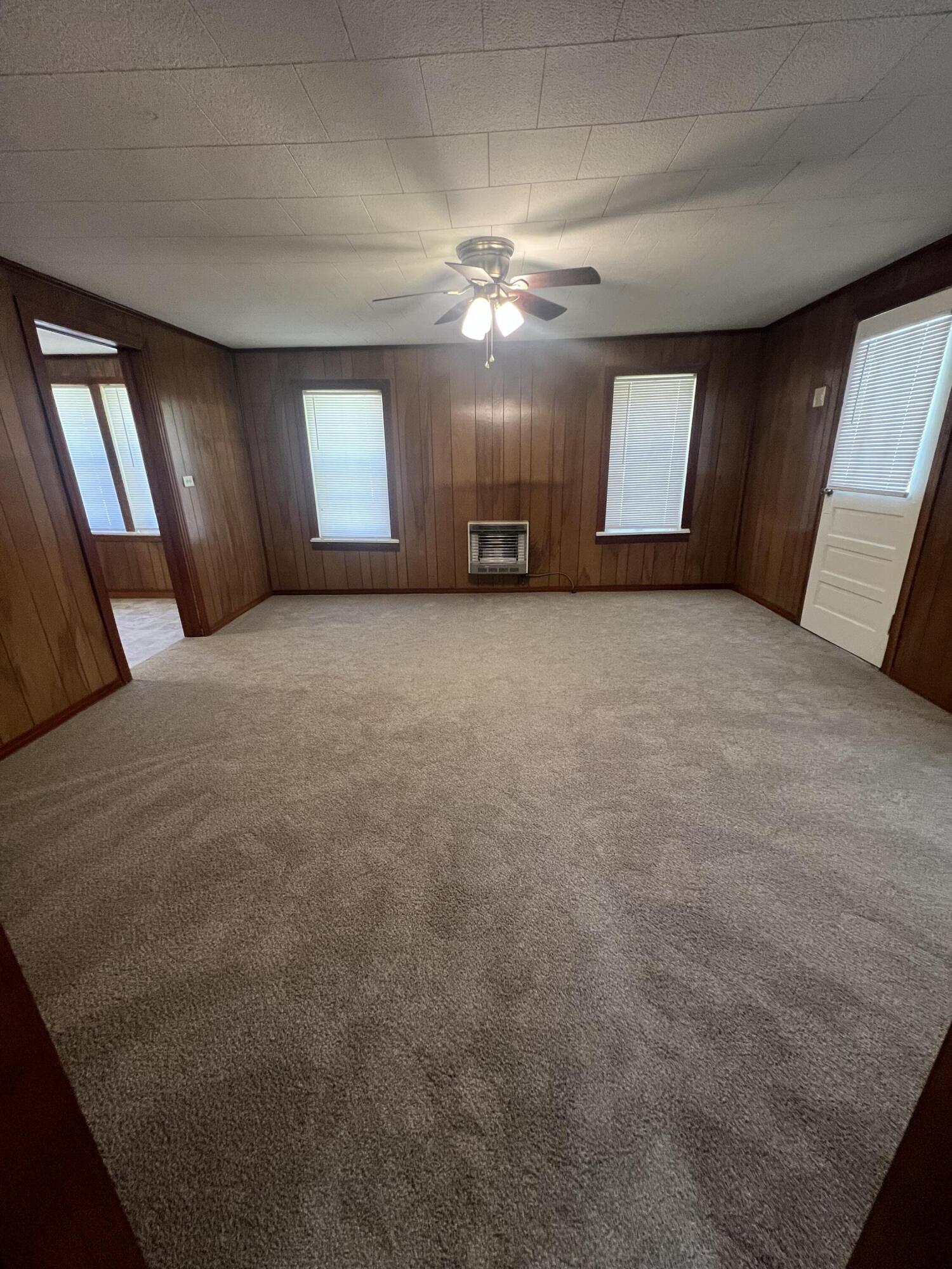 899 Morgantown Rd.