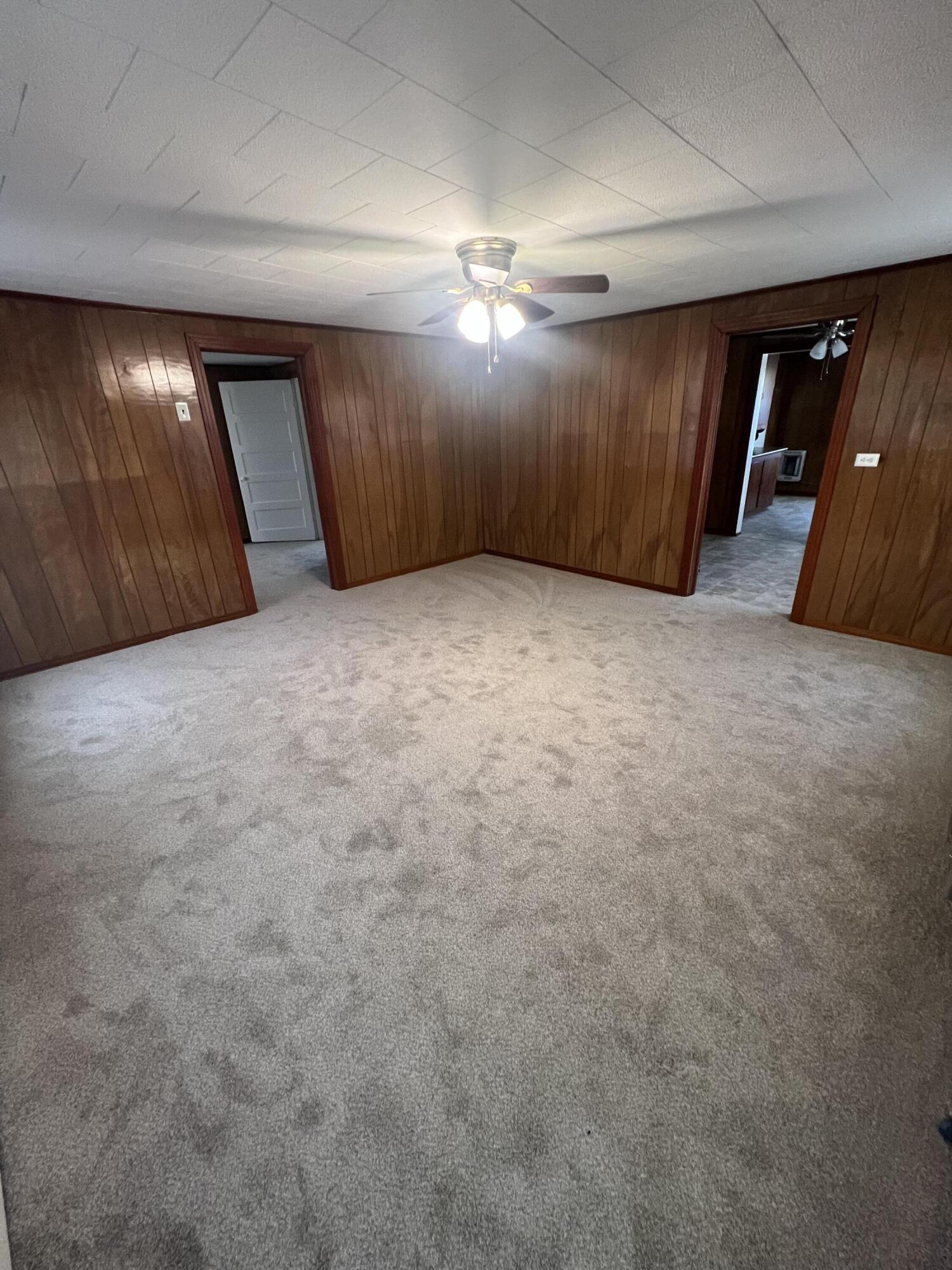 899 Morgantown Rd.