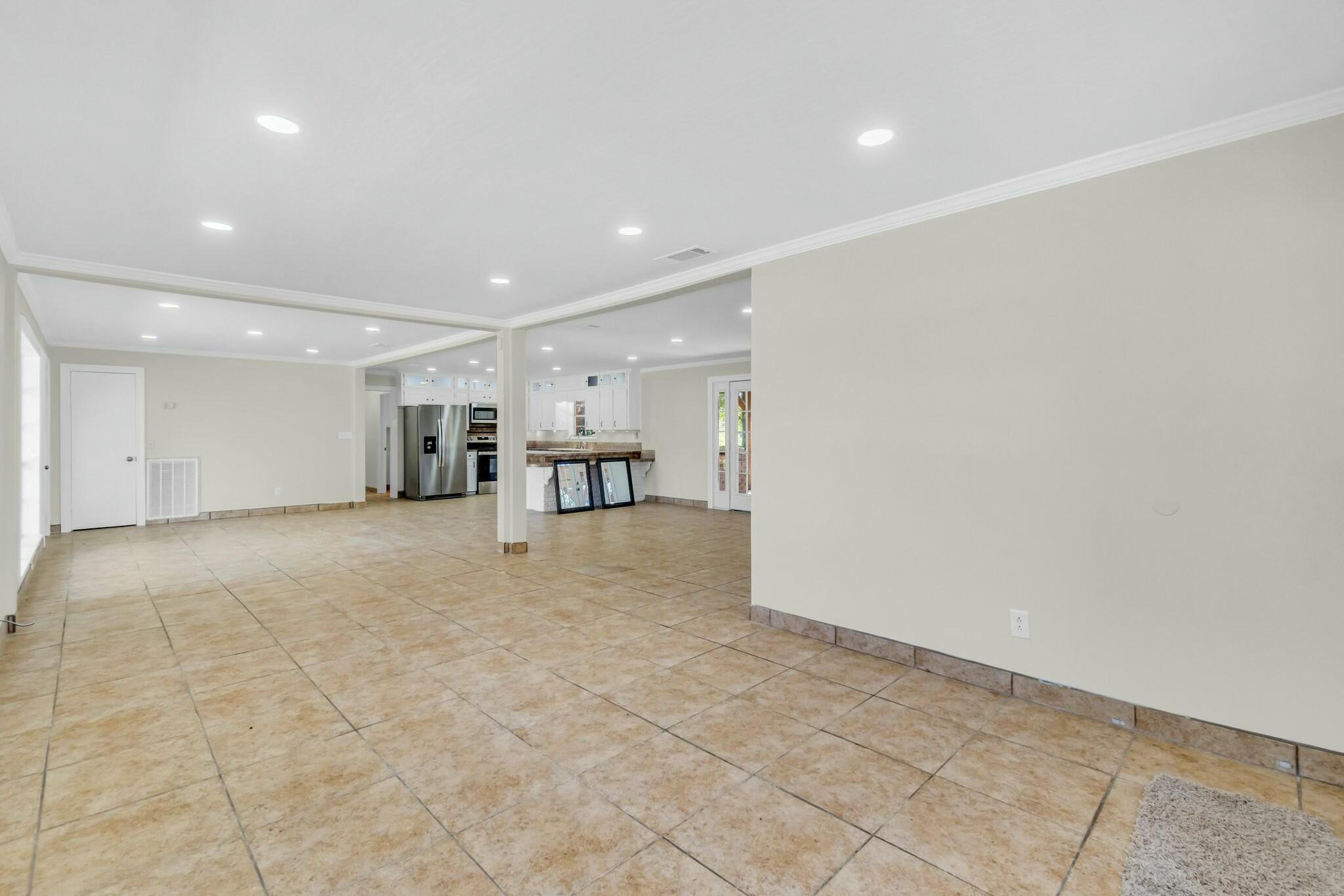 4032 S C Rd 8