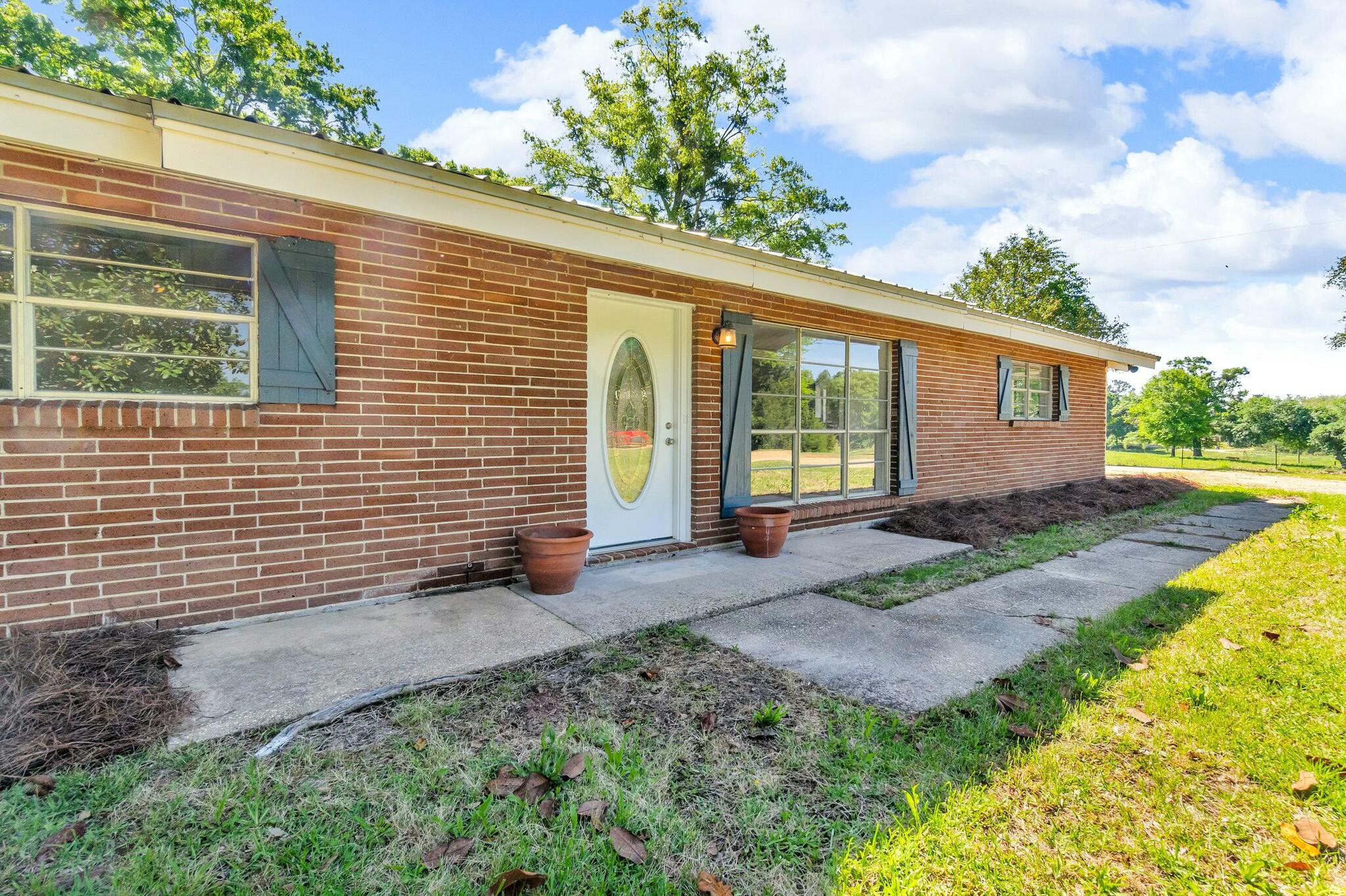 4032 S C Rd 8