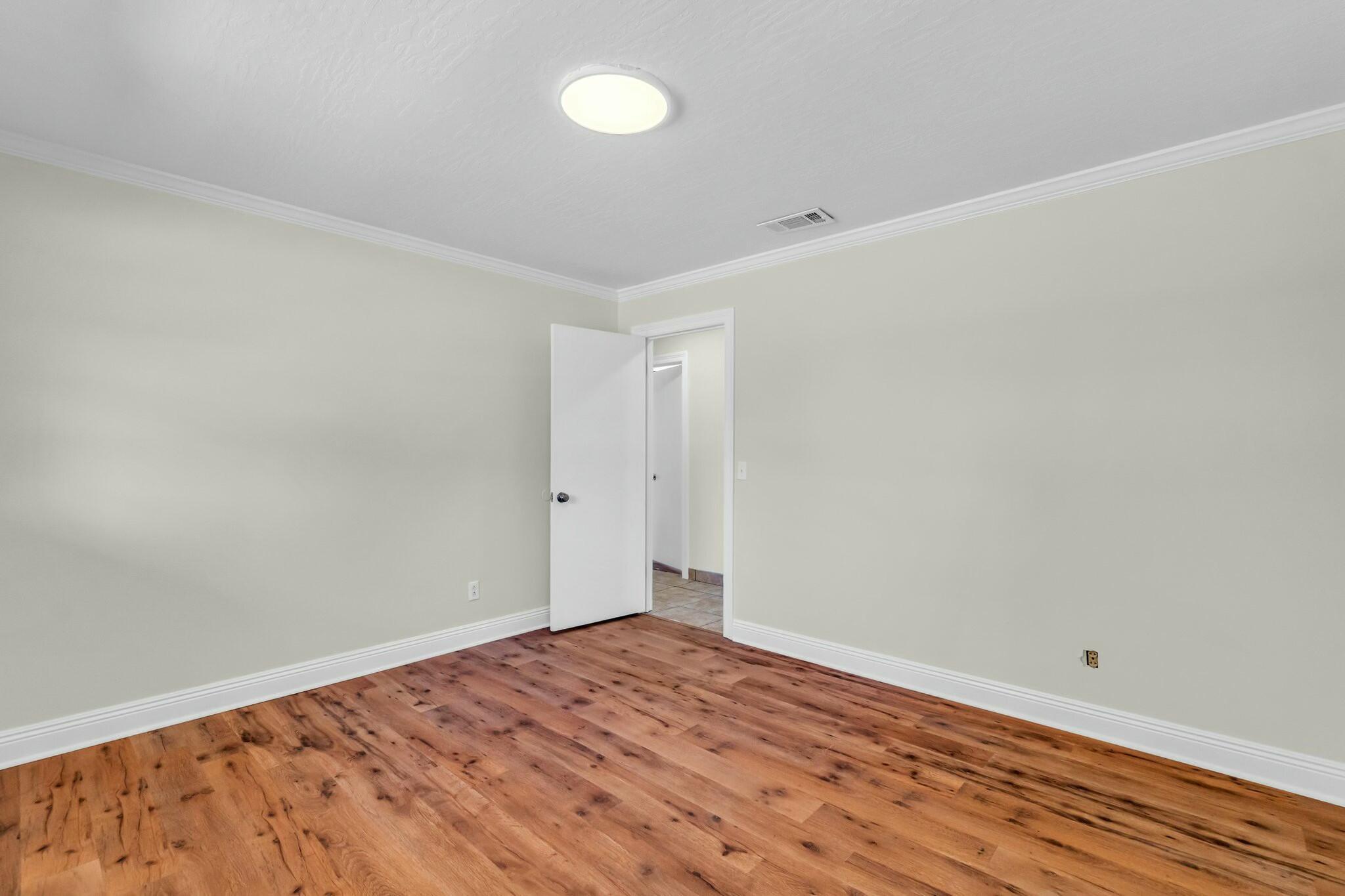 4032 S C Rd 8