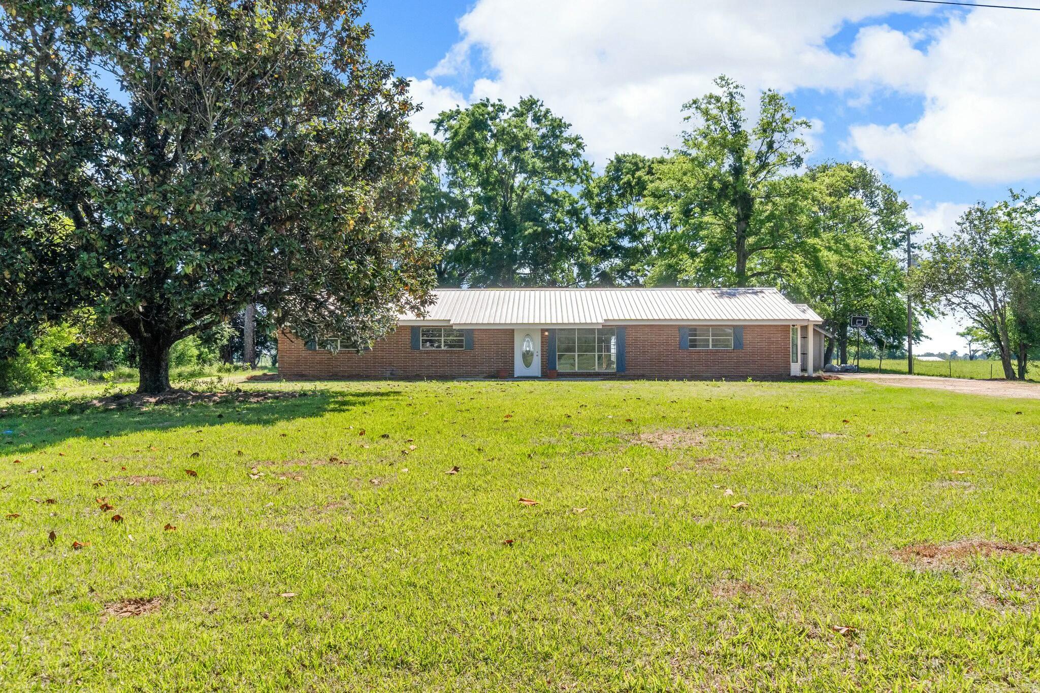 4032 S C Rd 8